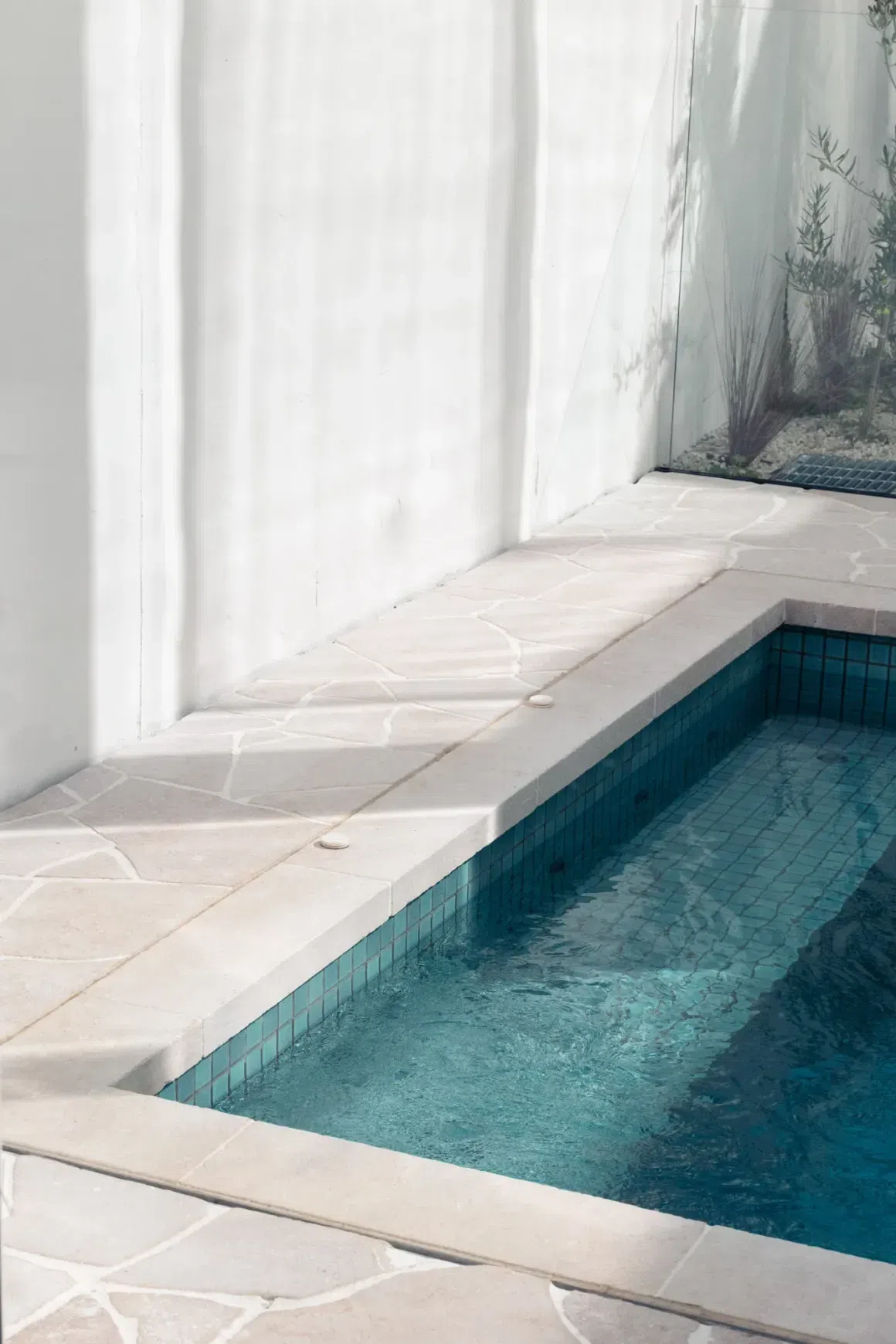 Haven Limestone Crazy Paving