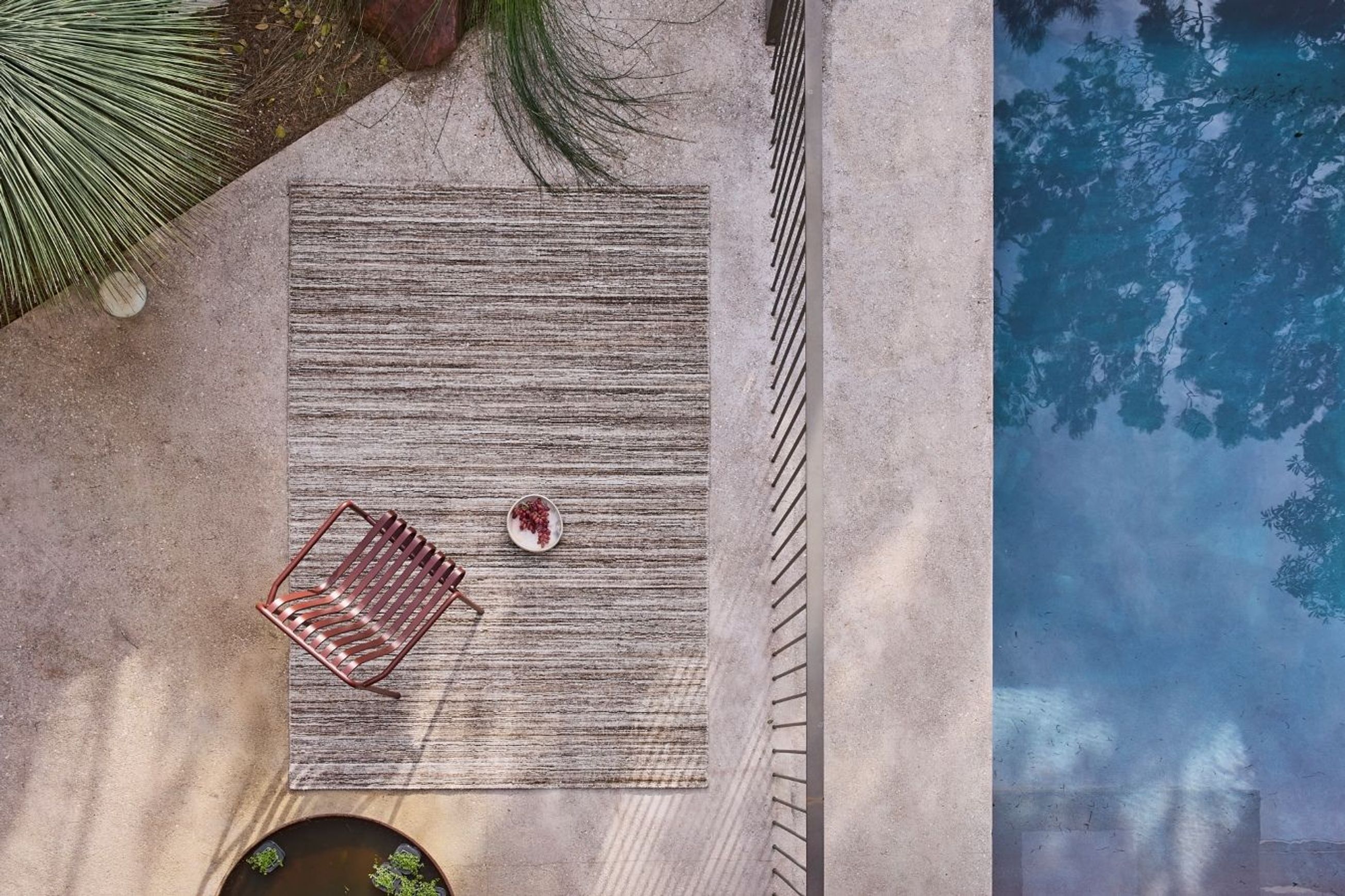 Cove Taupe l Handloomed Rugs