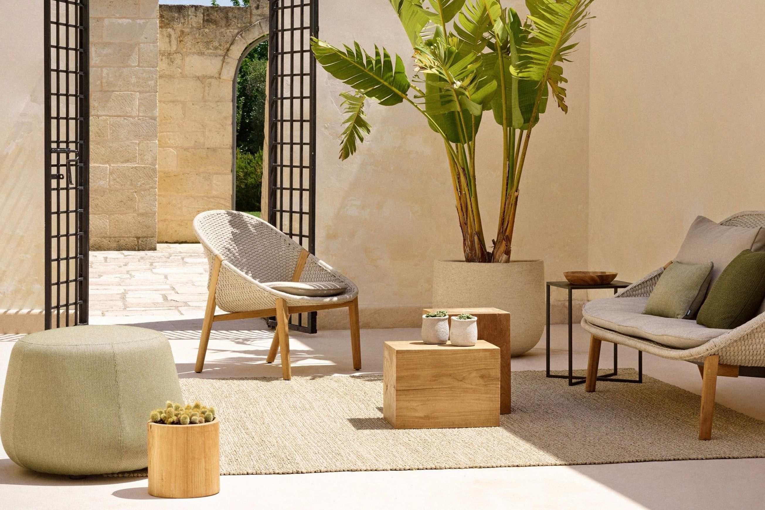 Elio Lounge Chair