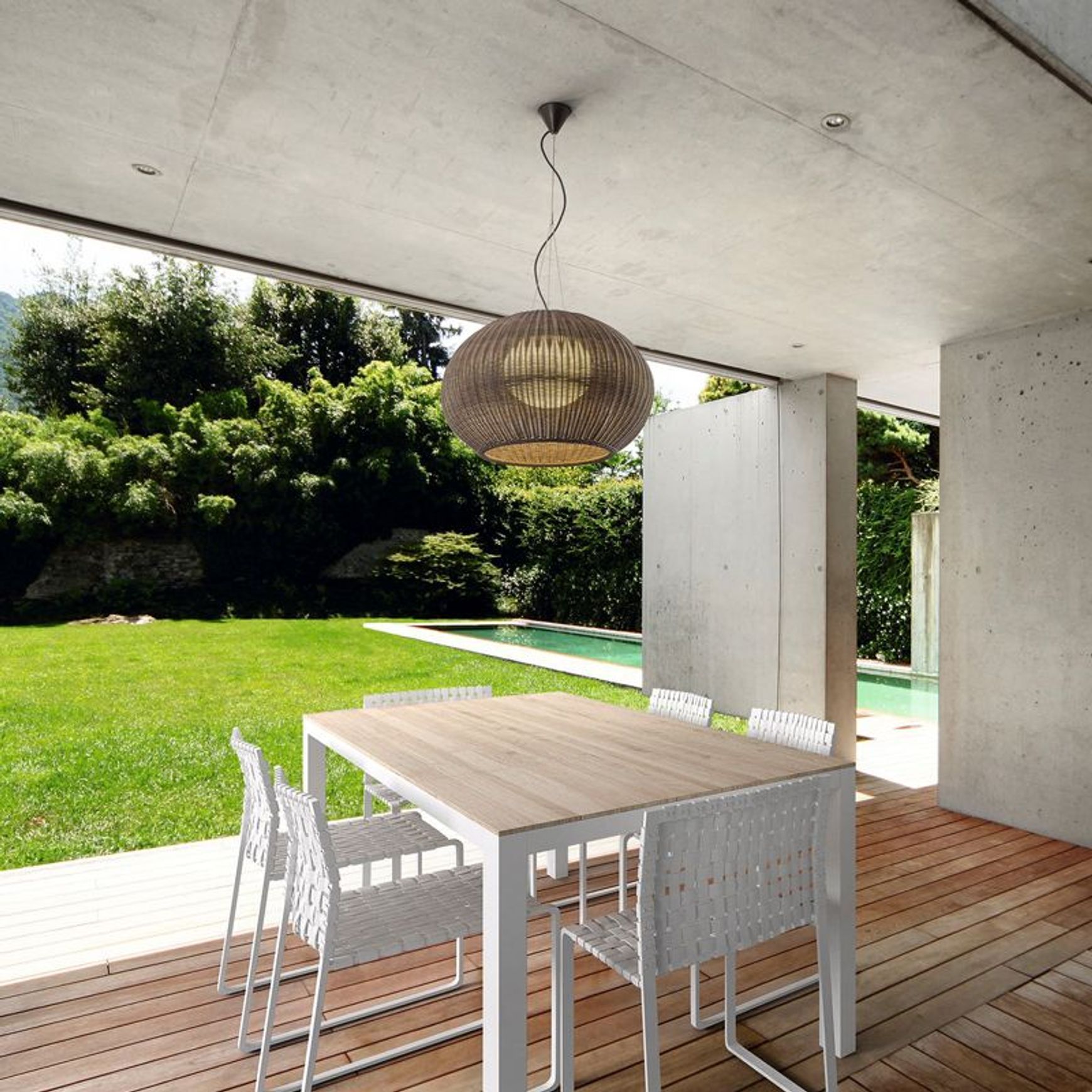 Garota S/02 Outdoor Pendant