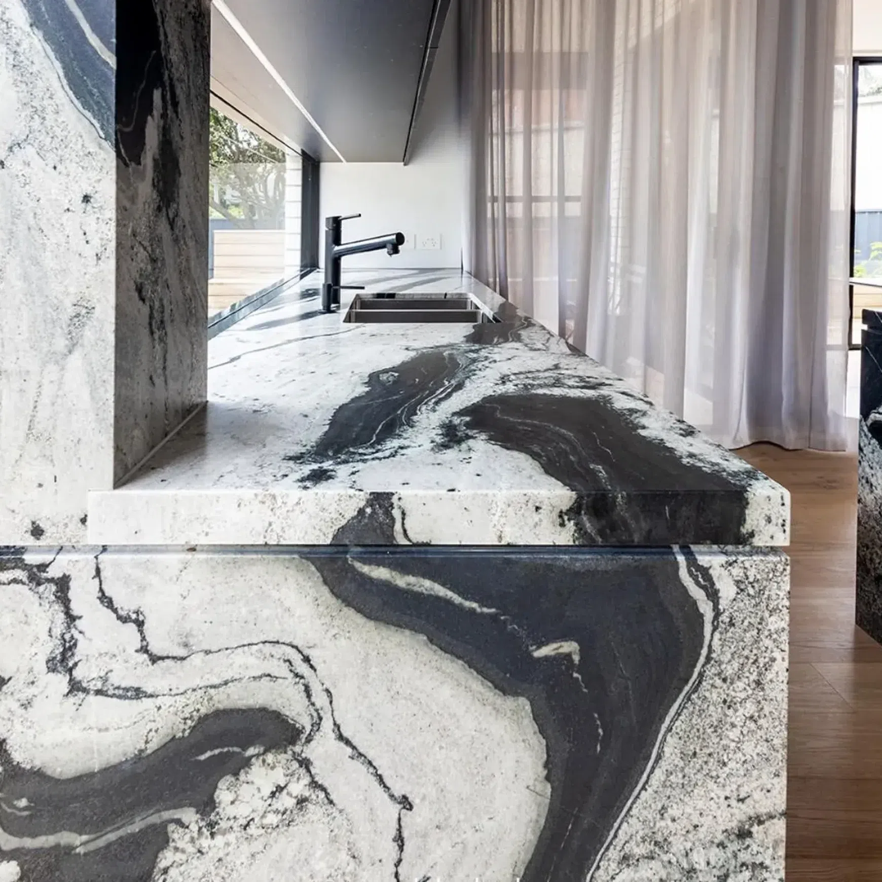 Glaciers Quartzite Benchtop