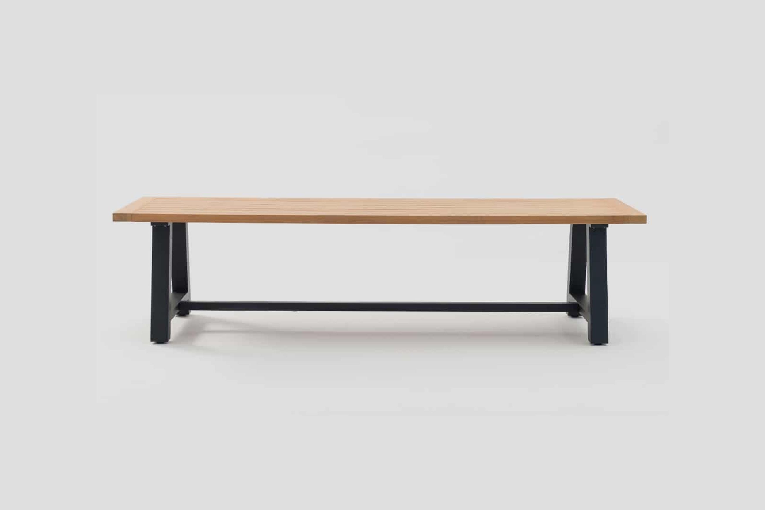 Hampden Dining Table 2.0L, 2.4L Or 3.0L