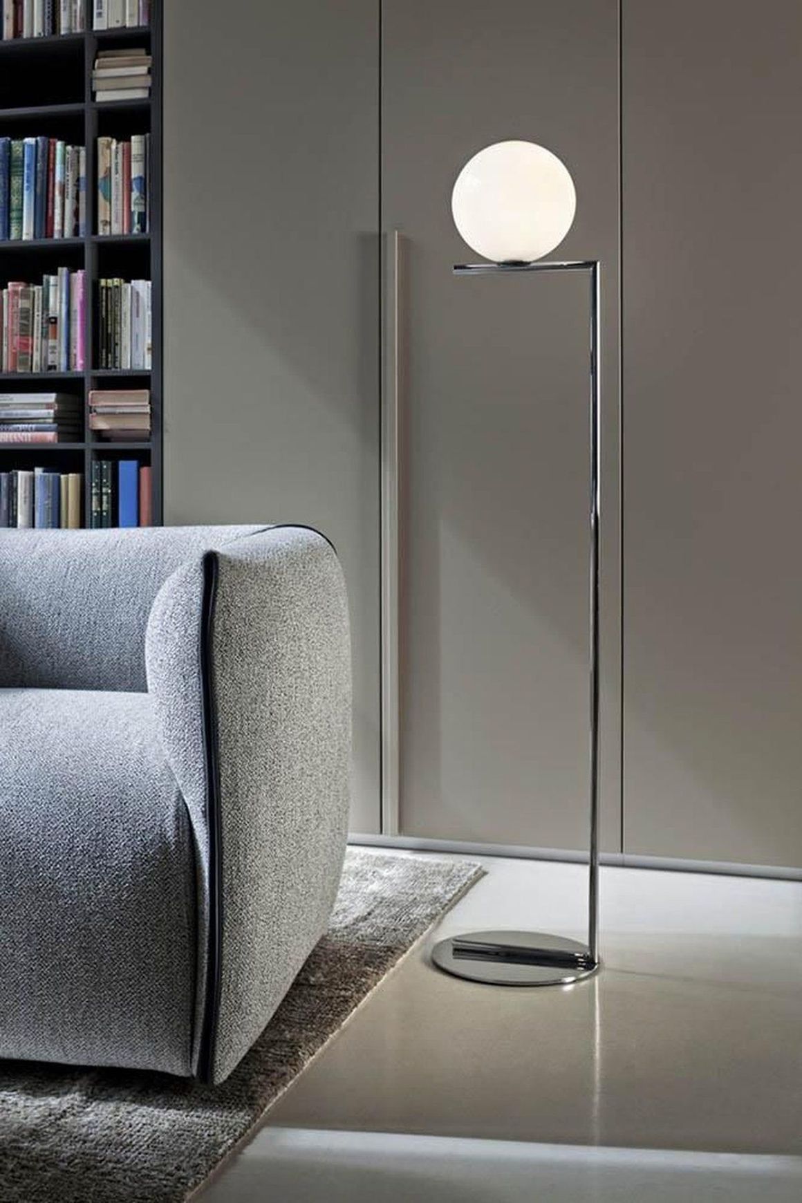 IC F2 Floor Lamp