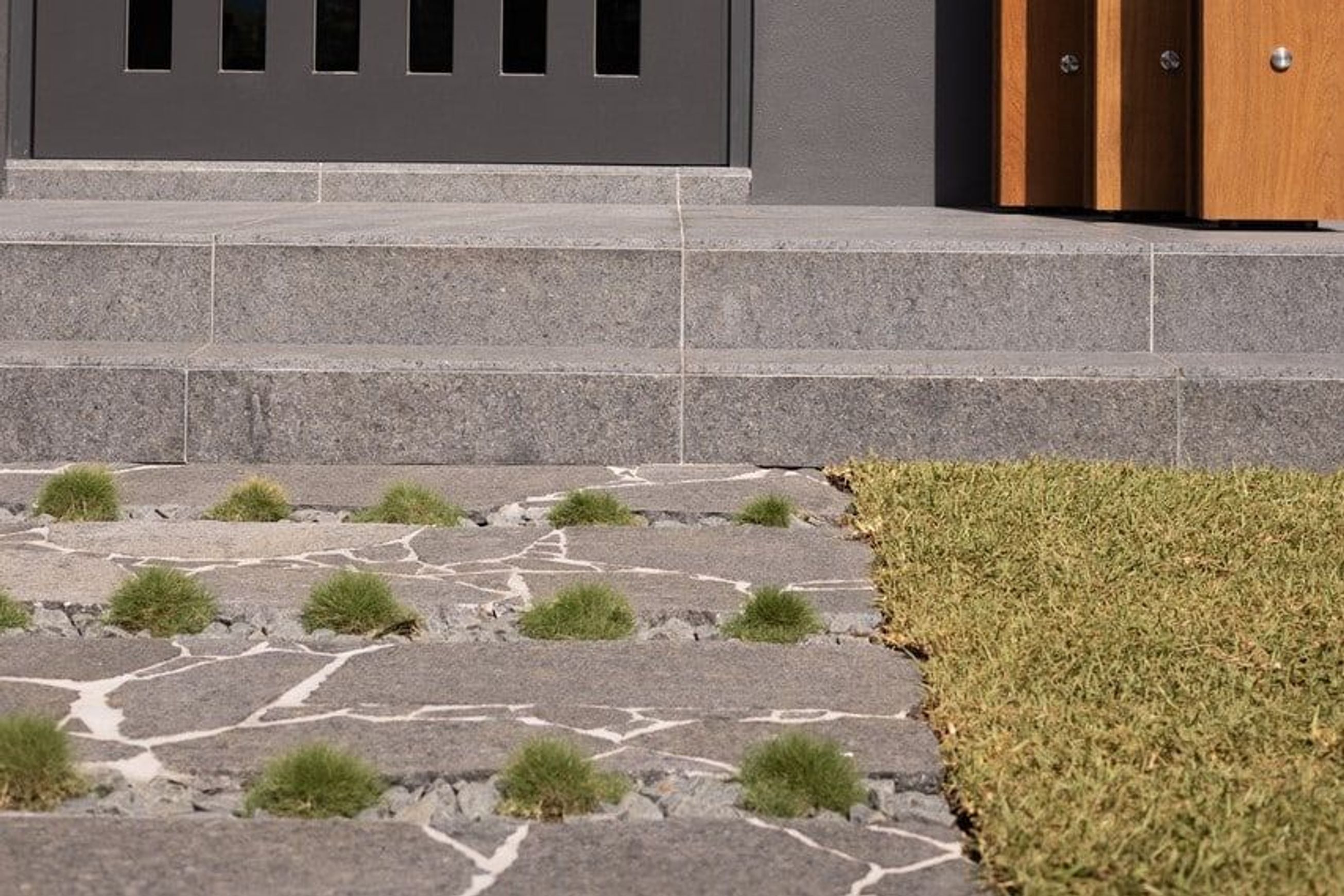 Impala Black Granite Crazy Paving