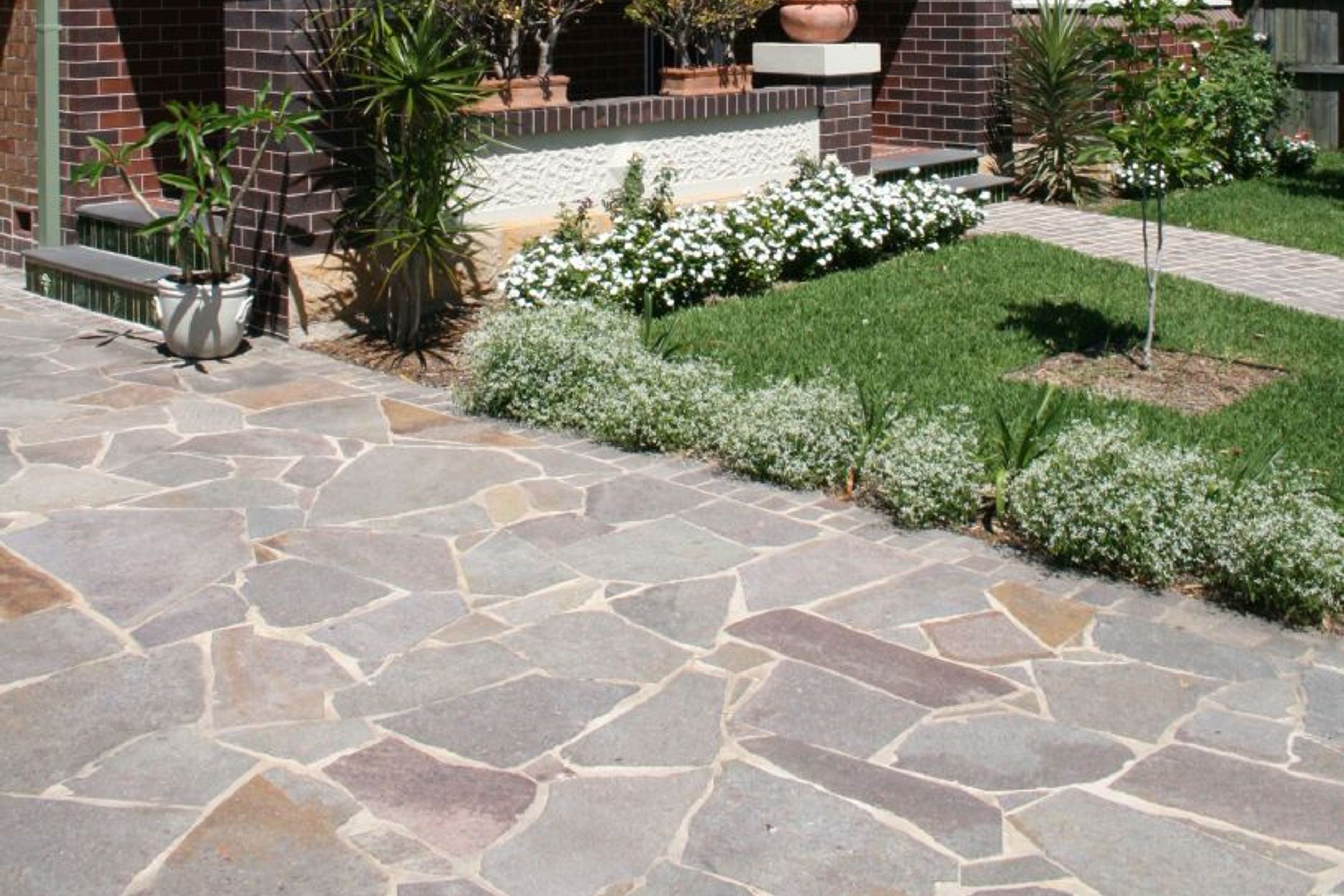 Italian Porphyry Crazy Paving