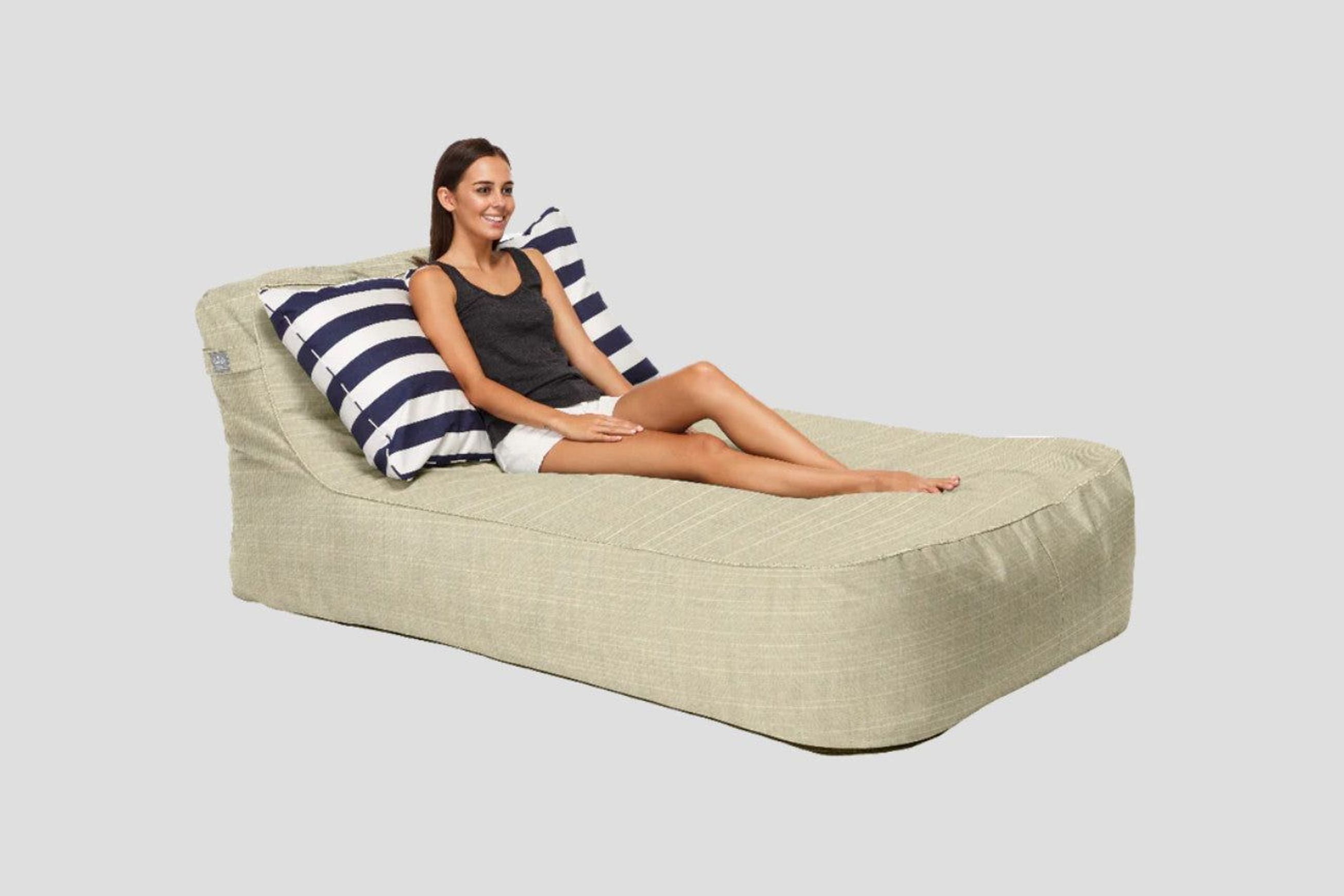 Isla Lounger