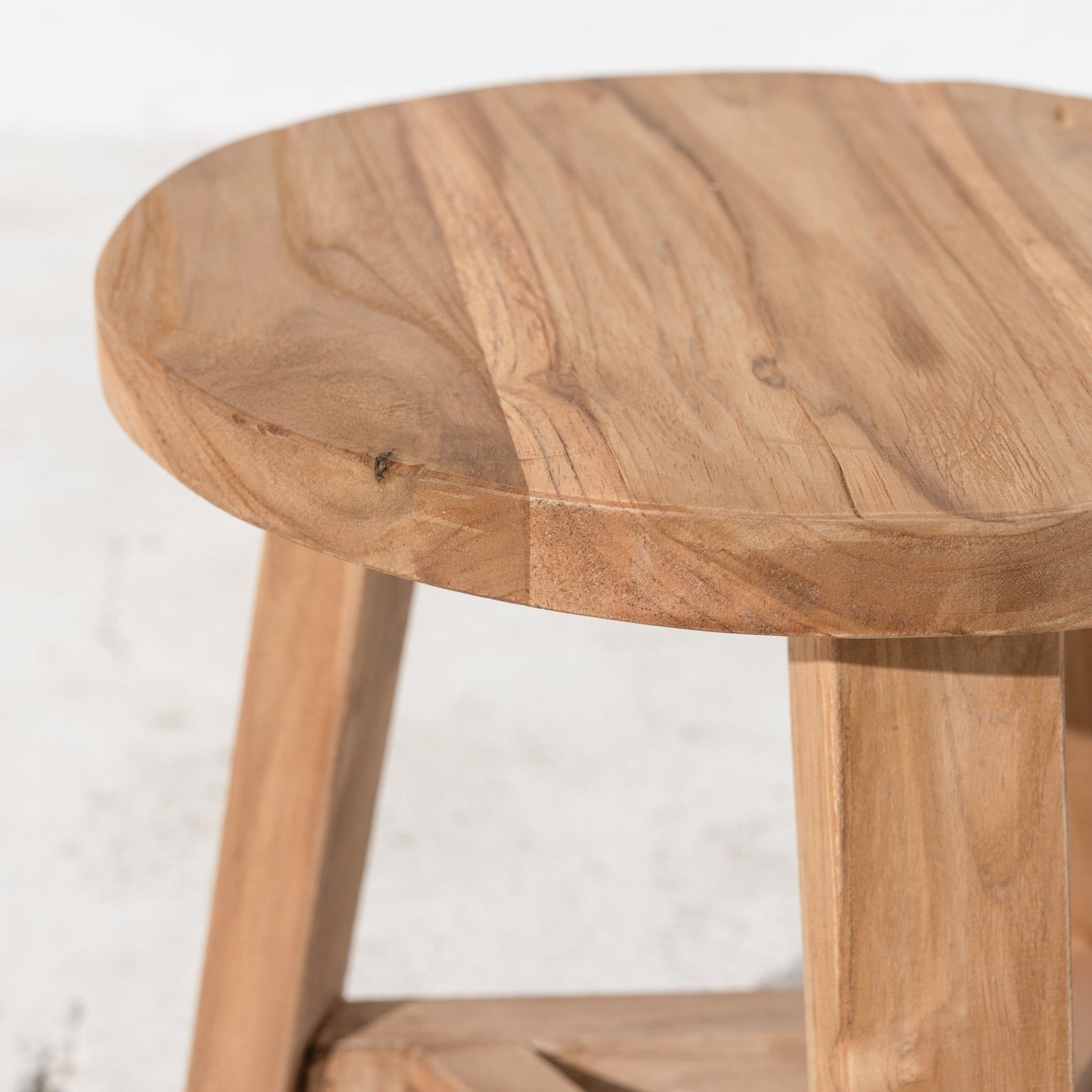 Kalo Round Stool