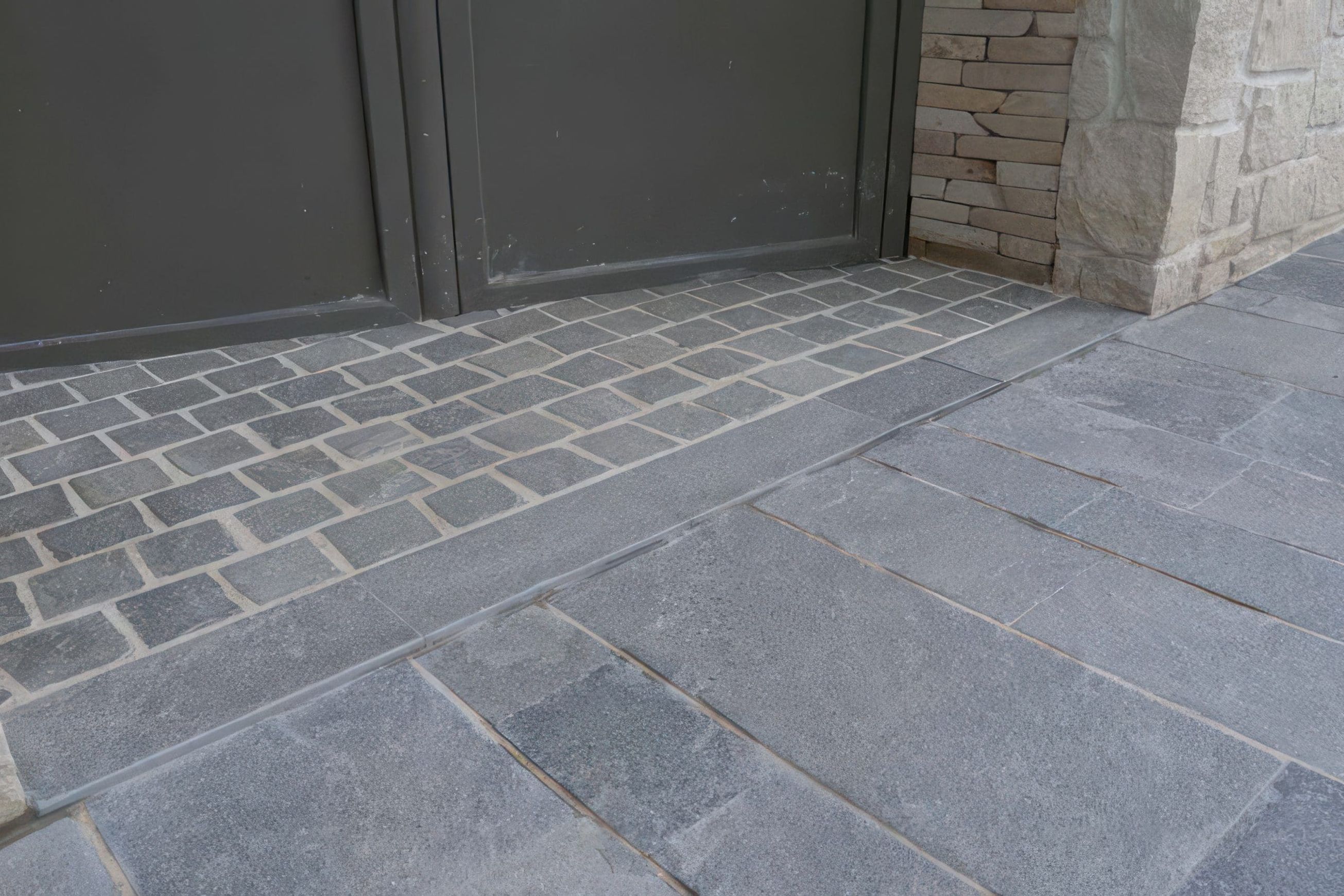 Loden Quartzite Cobblestones