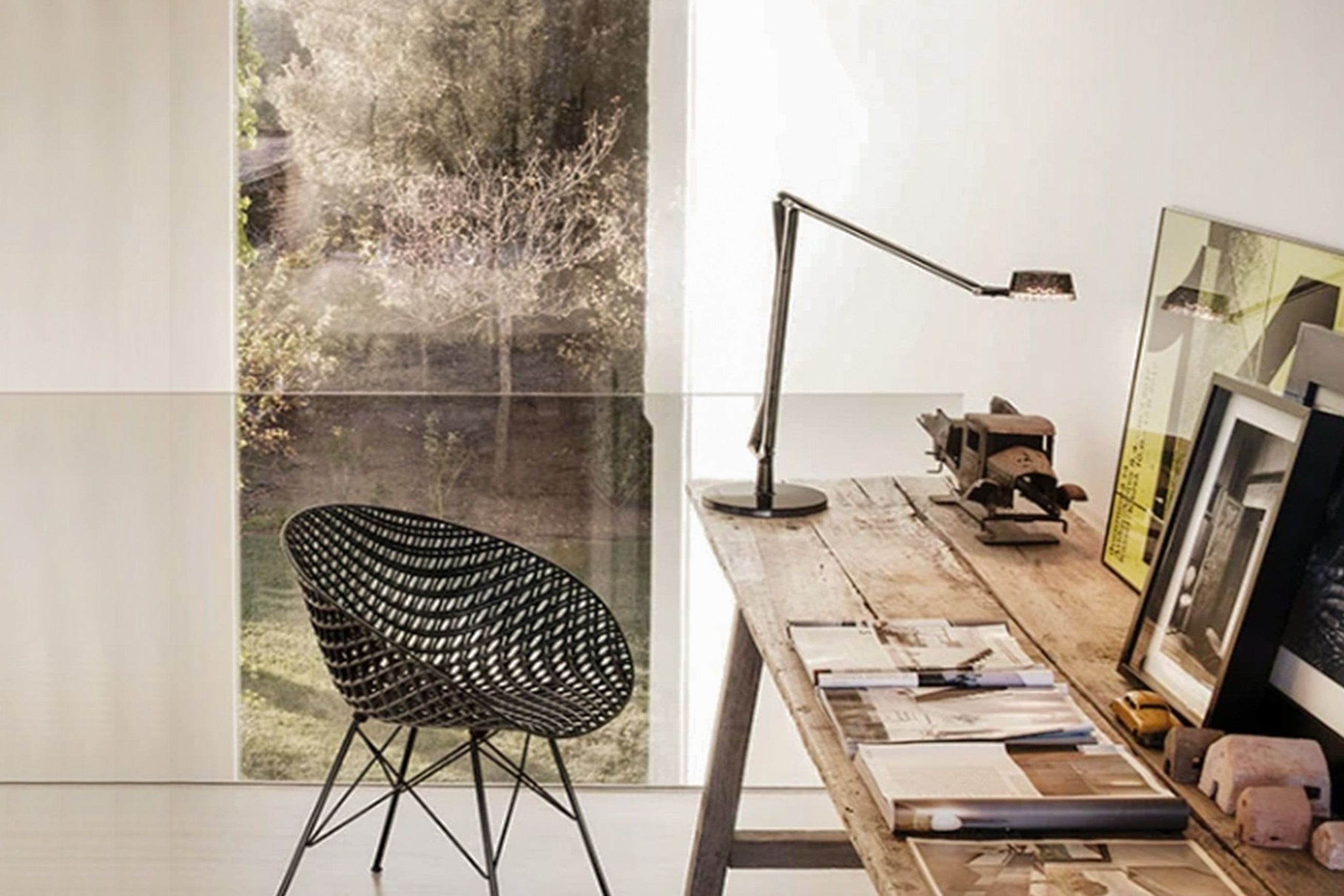 Aledin Dec Desk Lamp