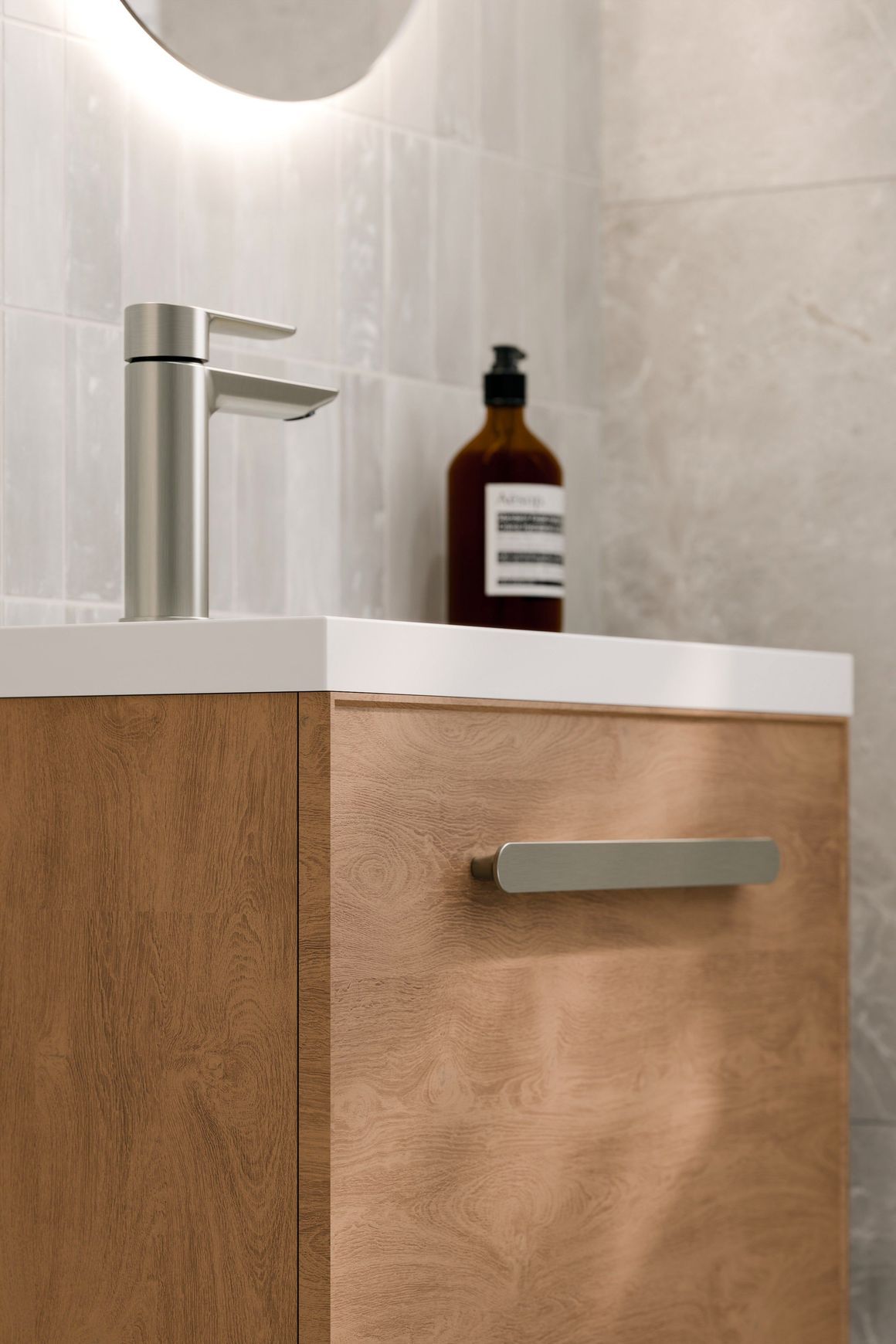 Lineare 450 WC Vanity | Floorstanding