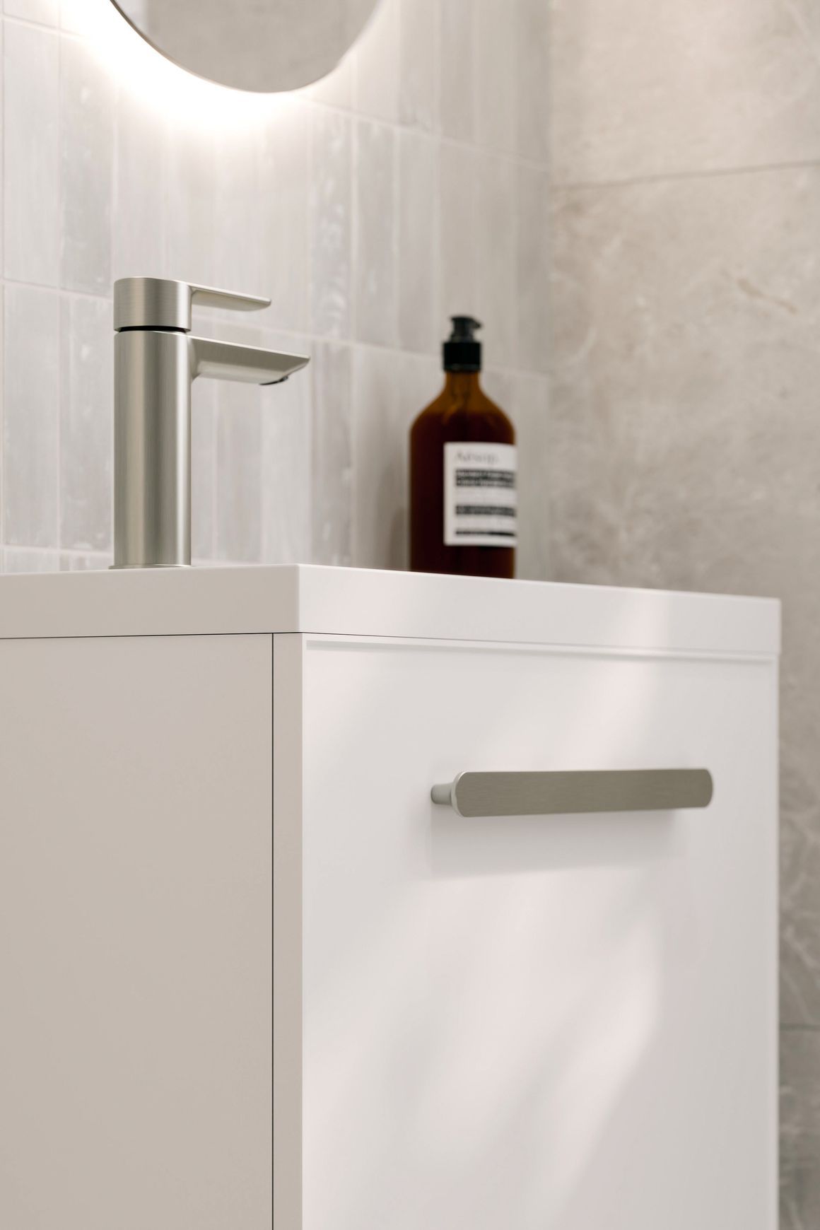 Lineare 450 WC Vanity | Floorstanding