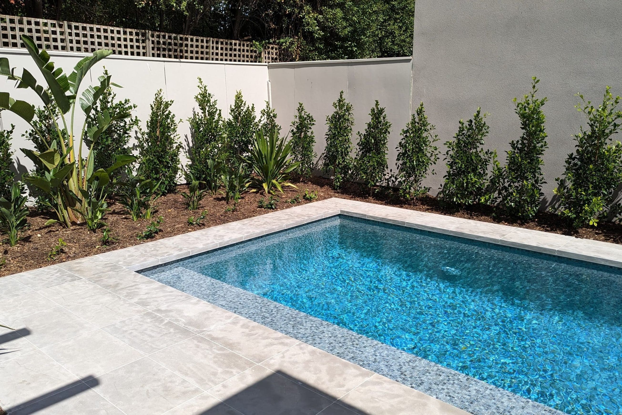 Maddison Tumbled Limestone Pool Coping