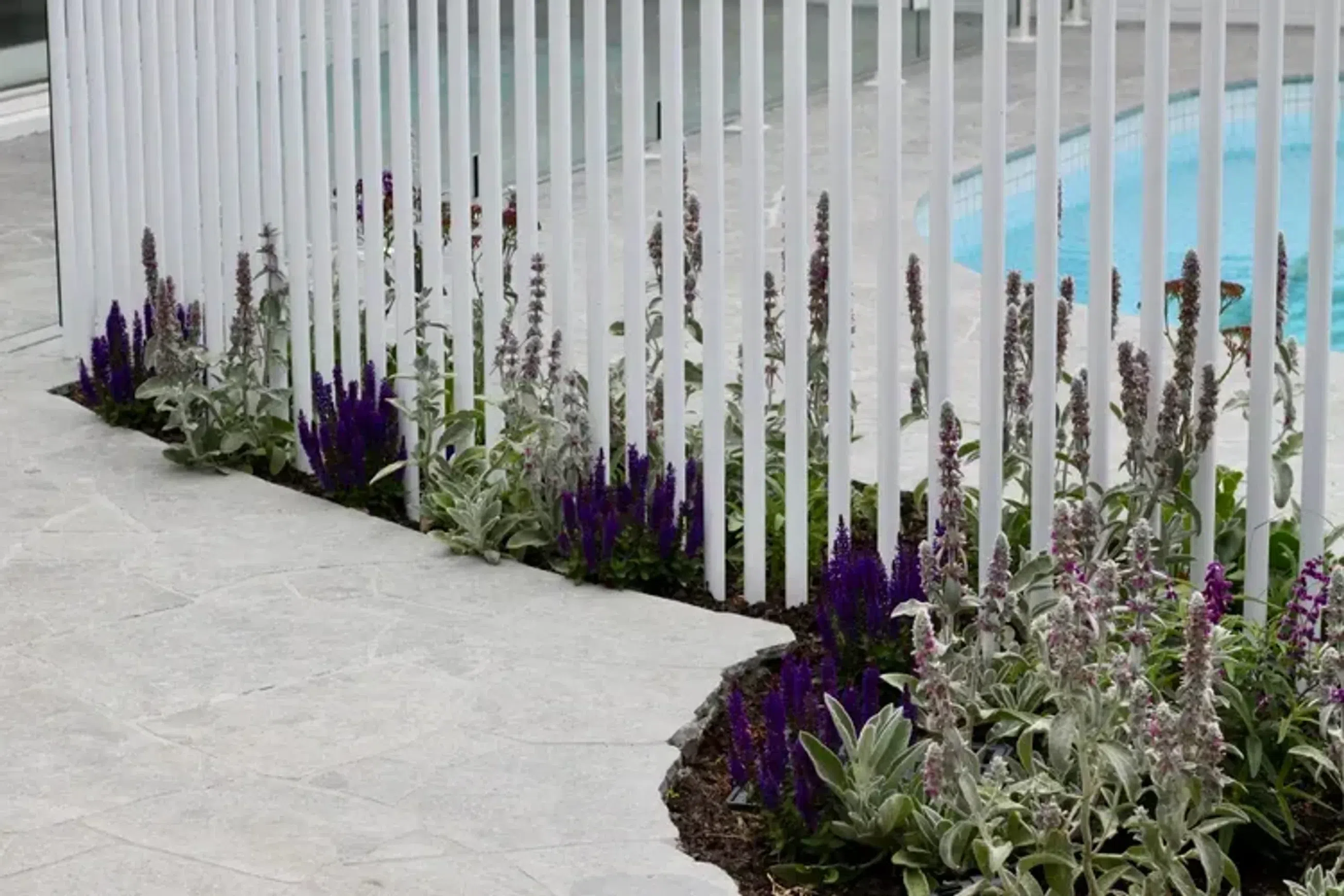 Mayfair Limestone Crazy Paving