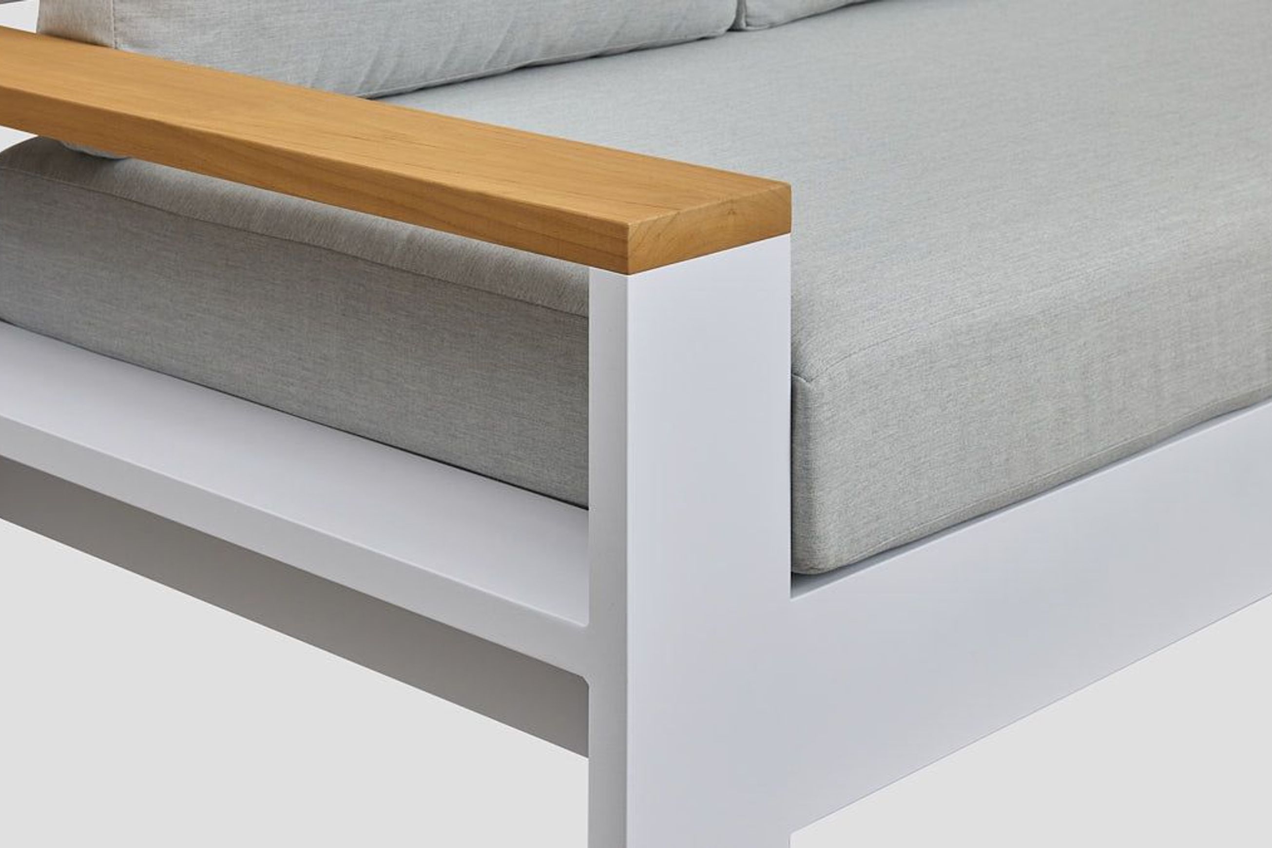 Mackenzie Alu Double Sofa