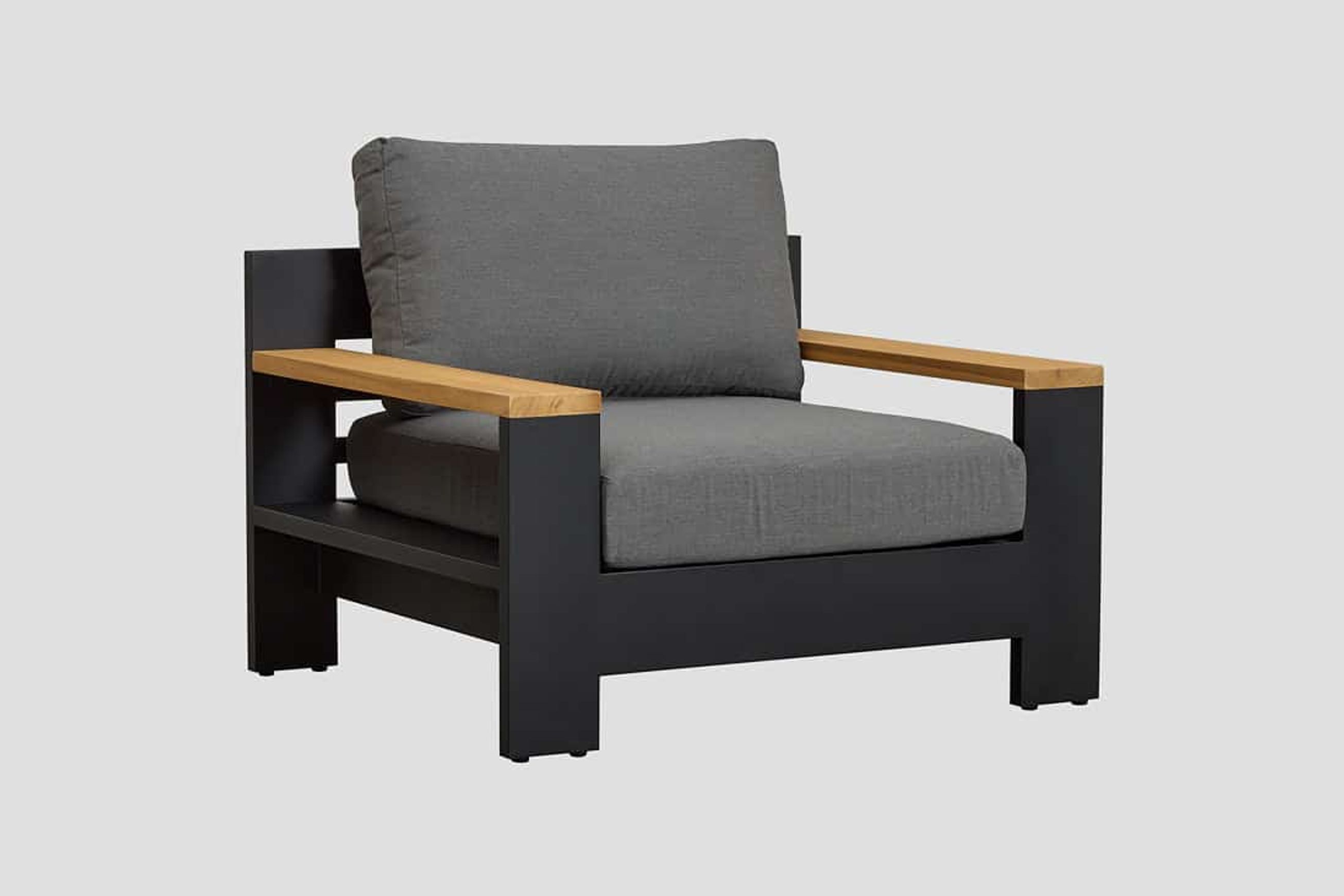 Mackenzie Alu Single Sofa