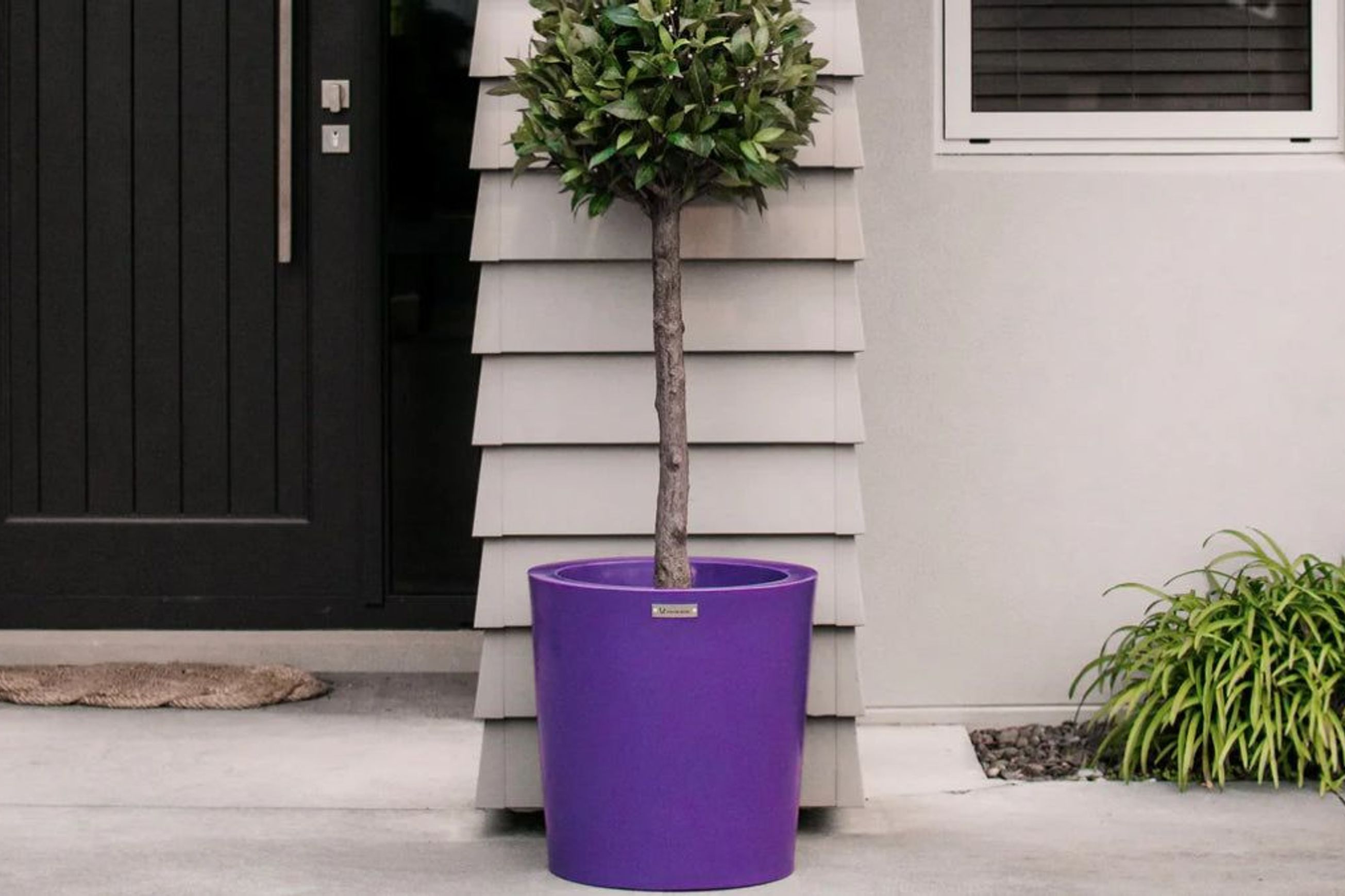 Milan 470 Planter