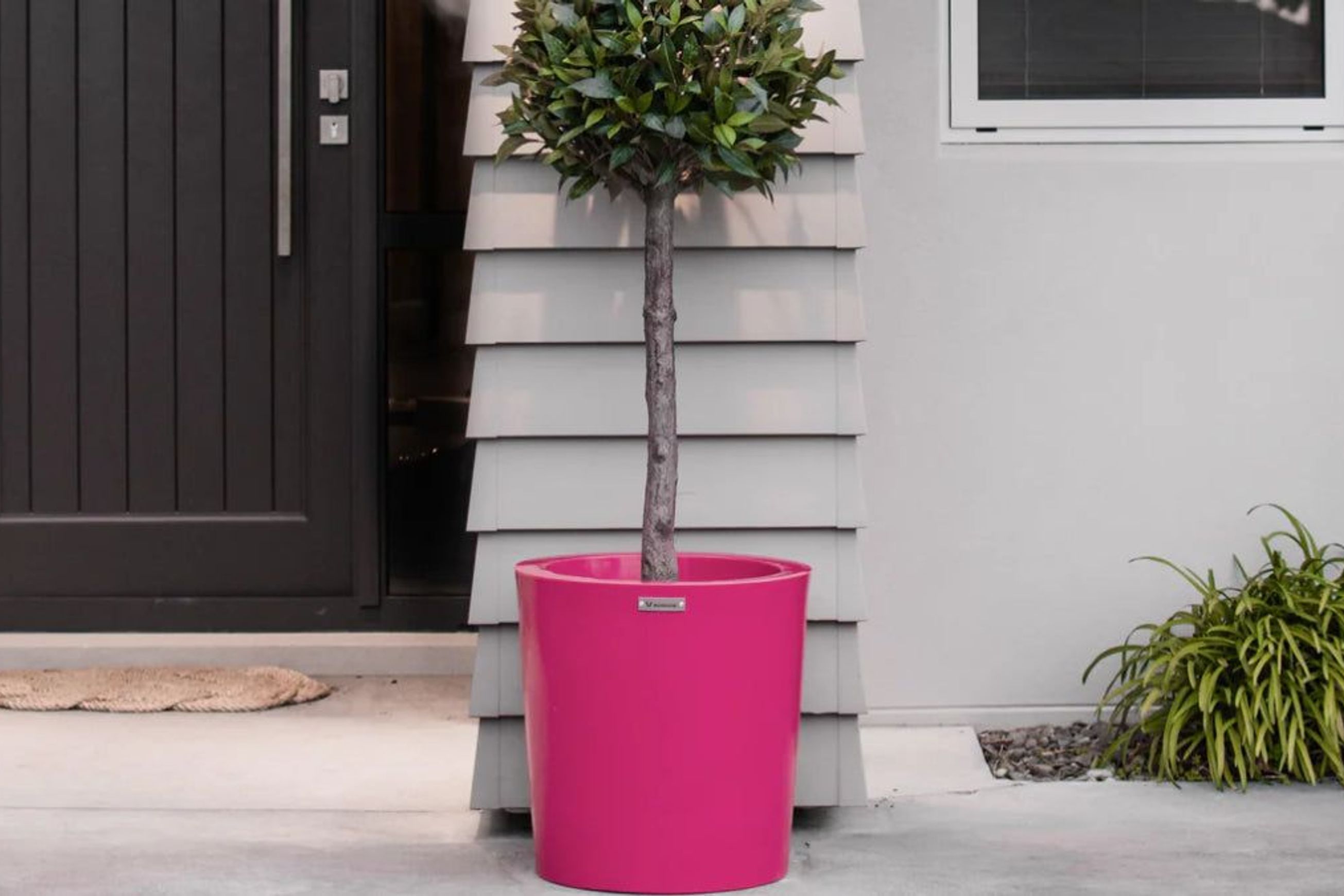Milan 470 Planter