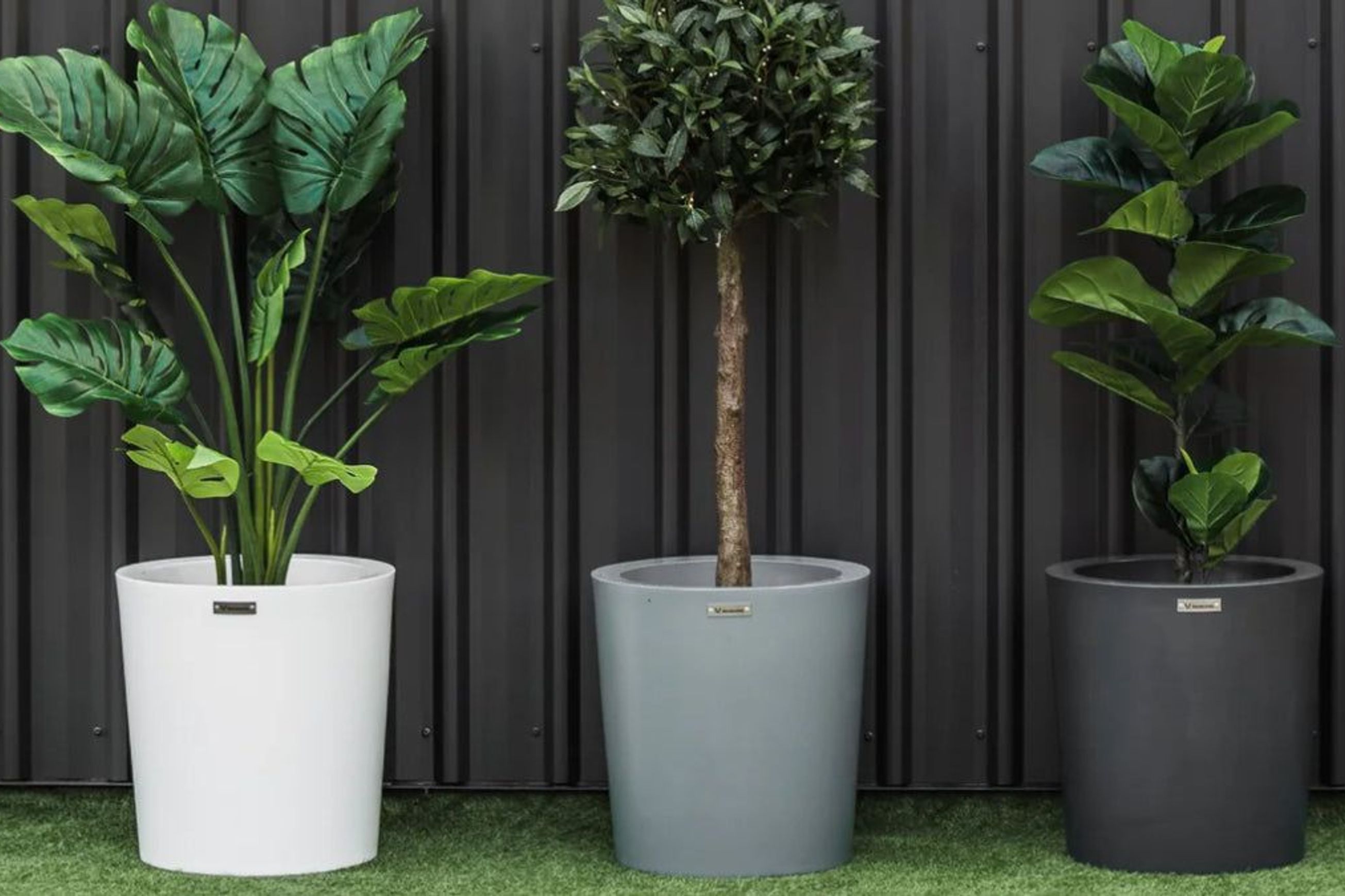 Milan 470 Planter