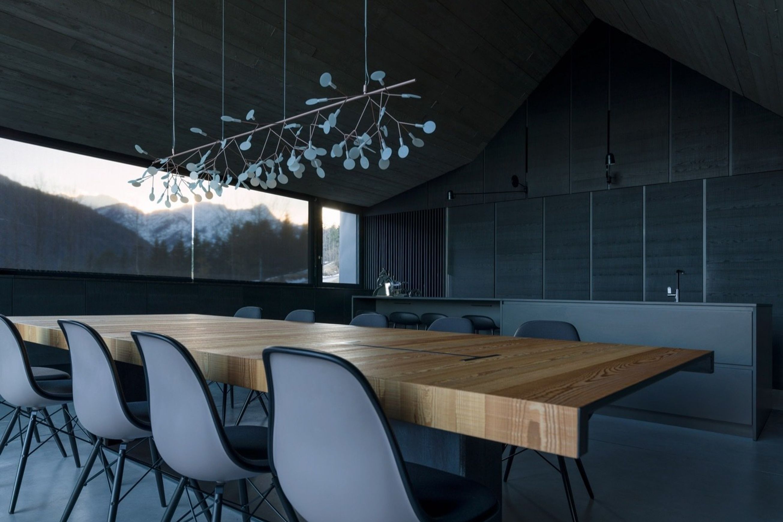 Heracleum III Large by Moooi