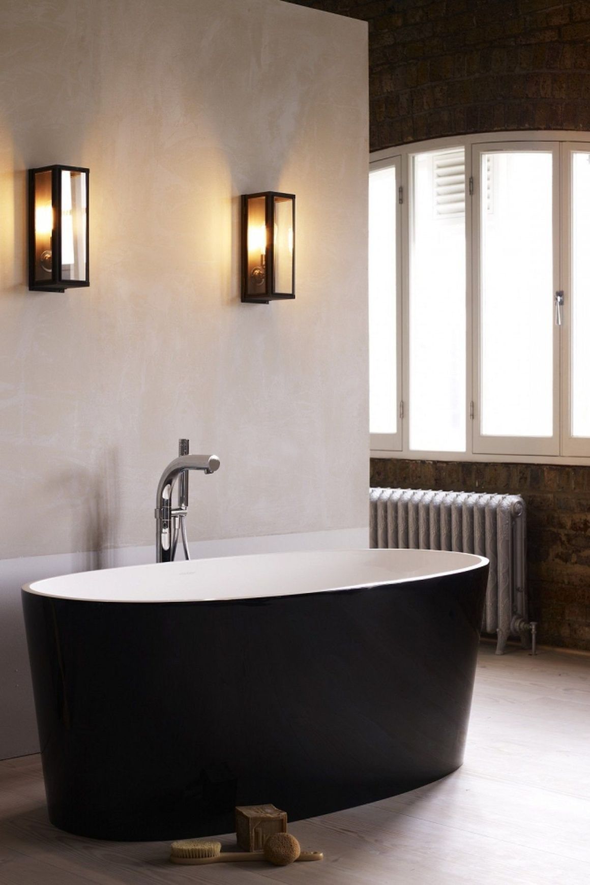 Narrow Box Wall Light 7649