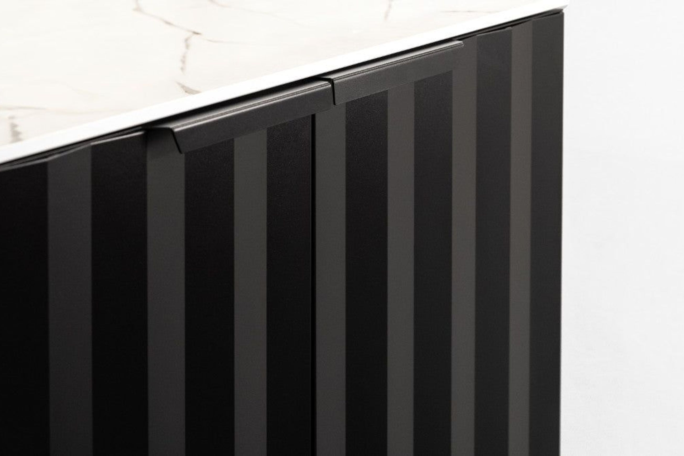 Q-Boo Kitchen Cabinet 100