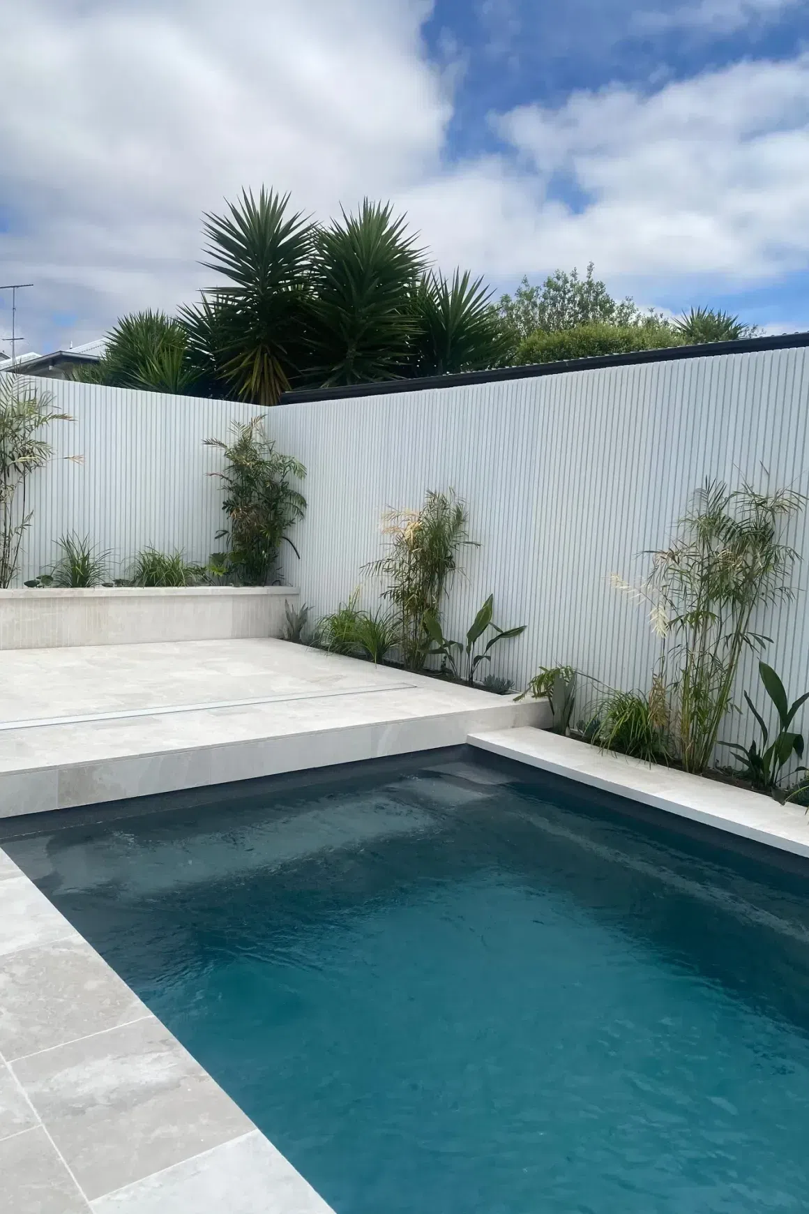 Papillon Sandblasted Limestone Pool Coping