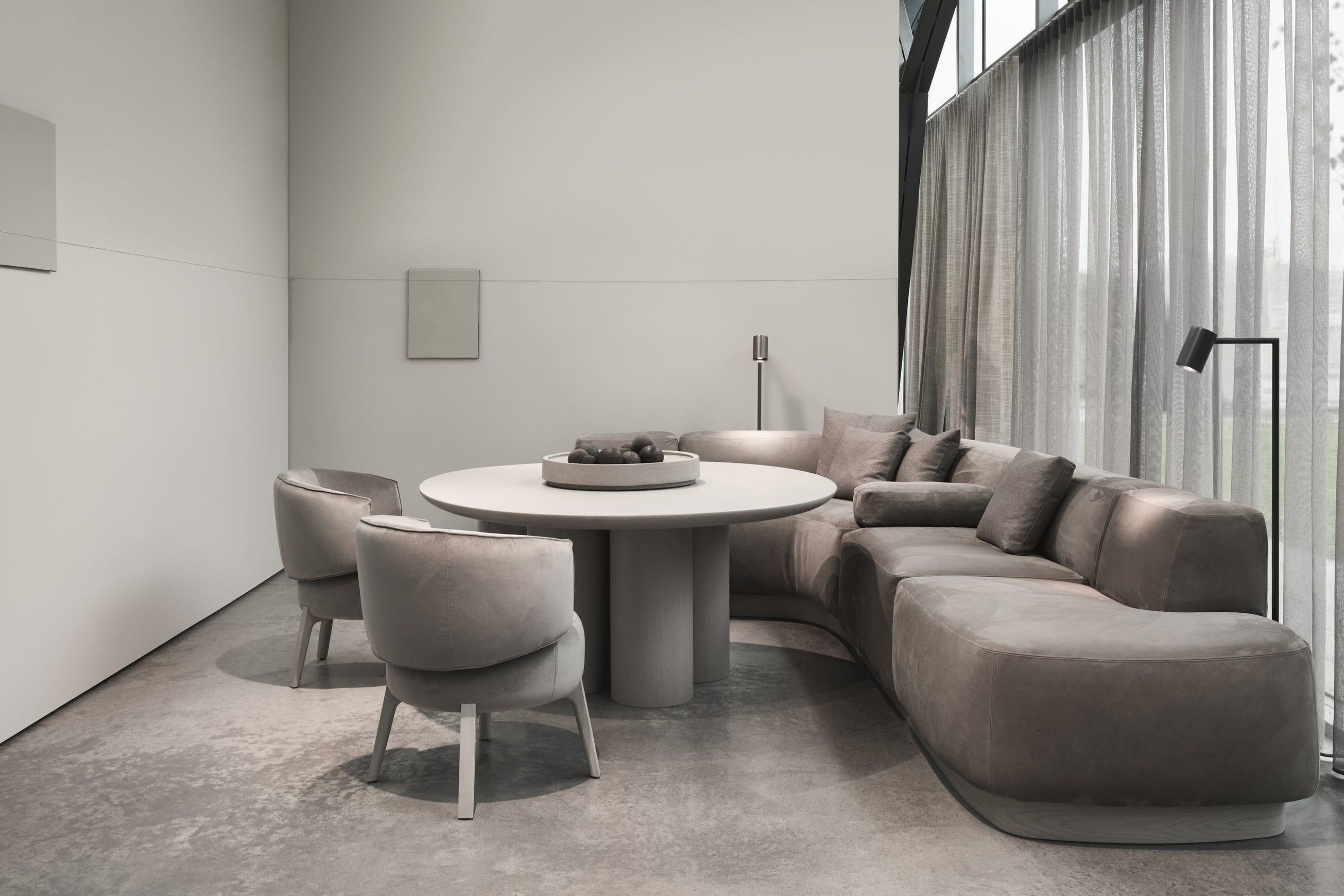 Olle dining table