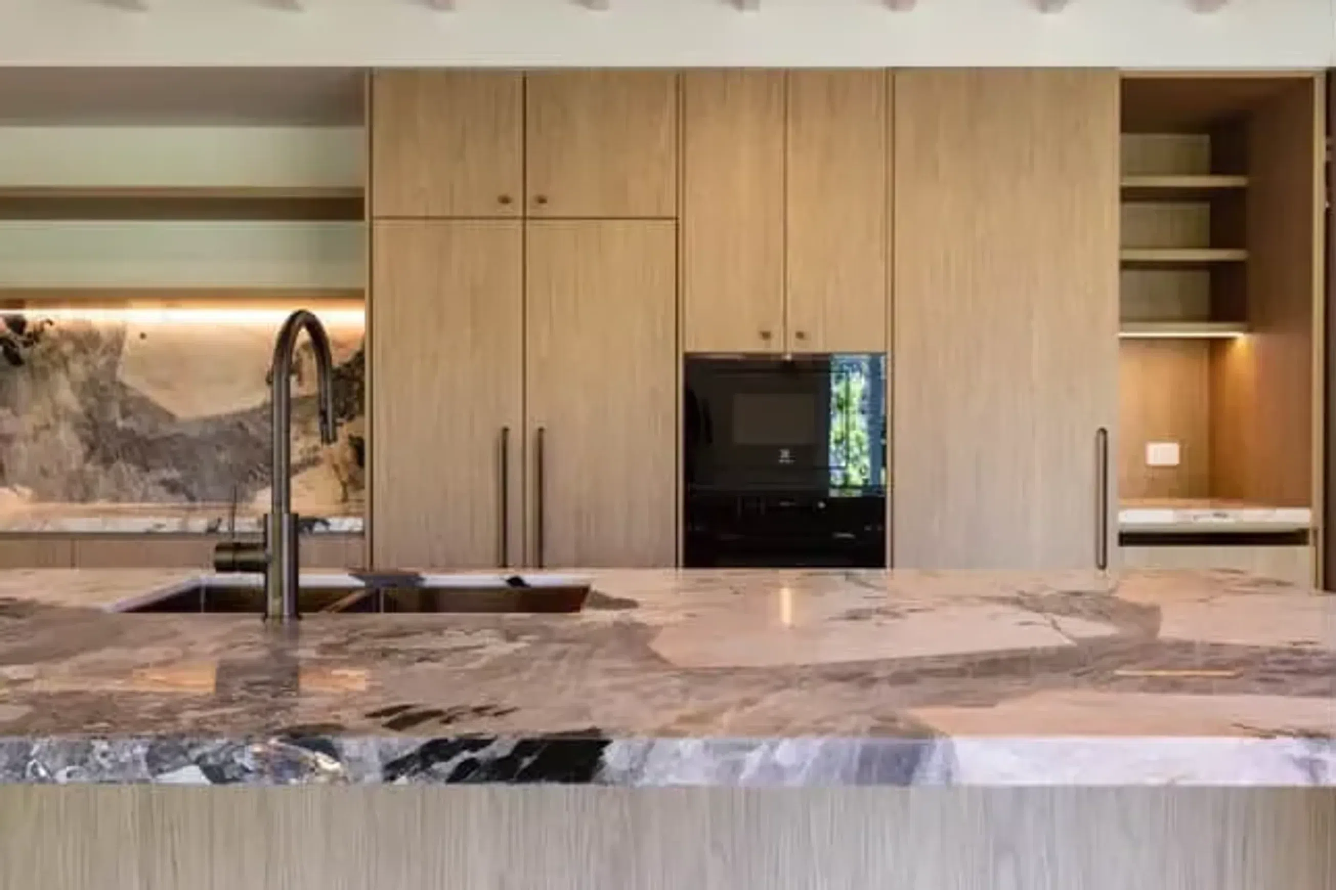 Pink Patagonia Quartzite Benchtop