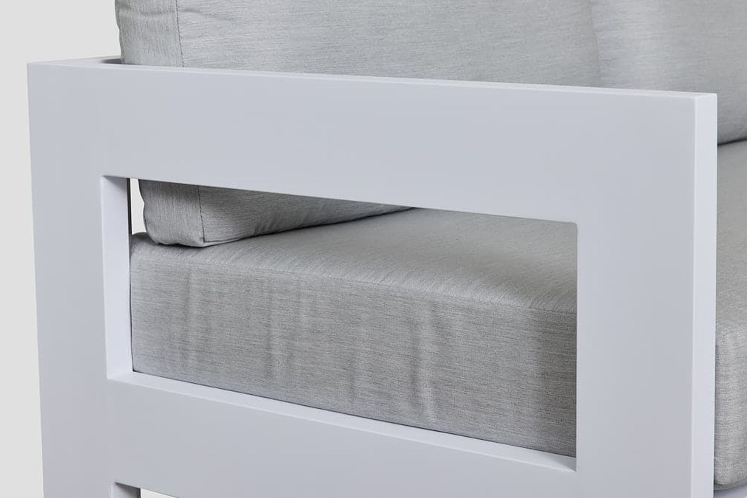 Pauanui Alu Double Sofa