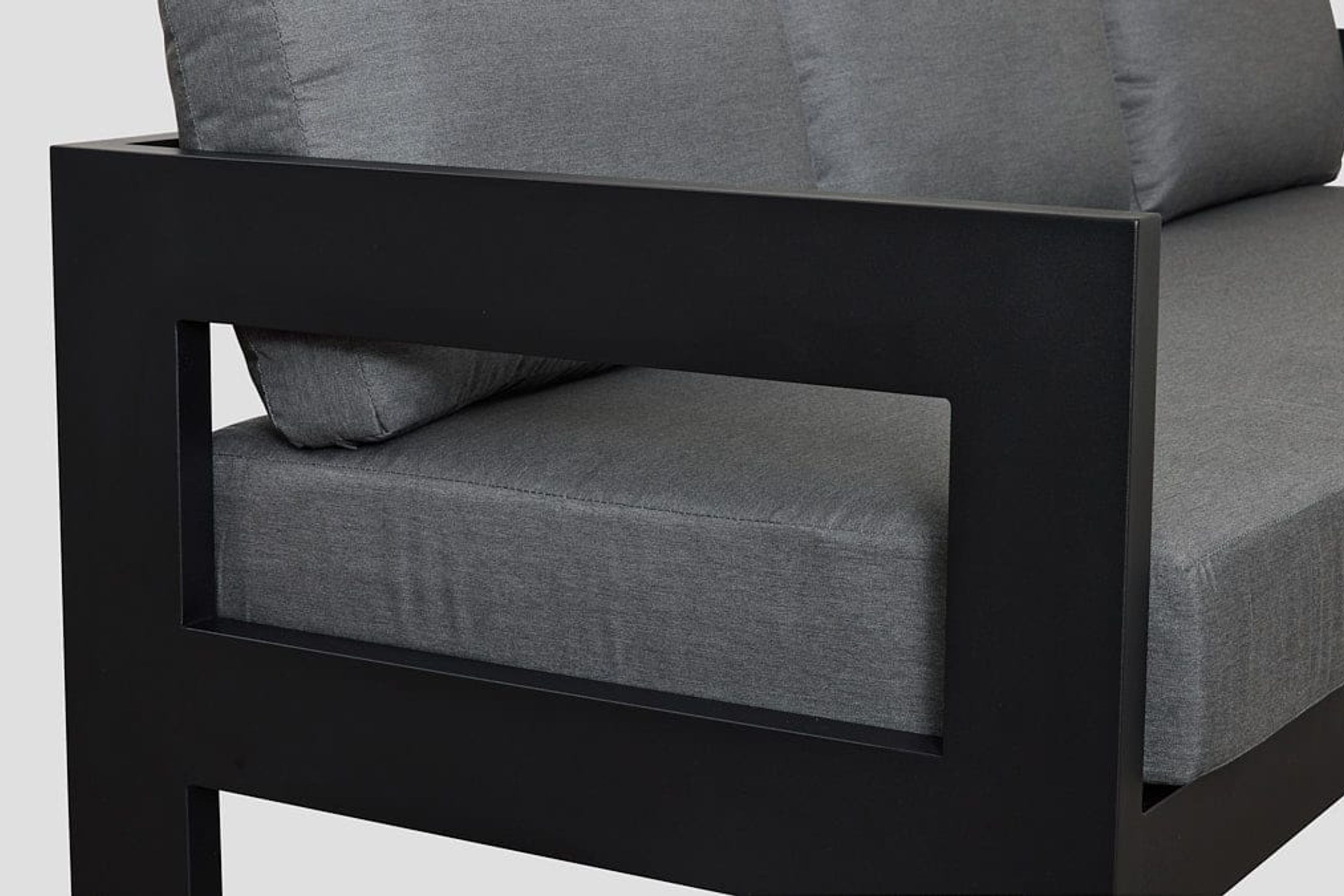 Pauanui Alu Triple Sofa