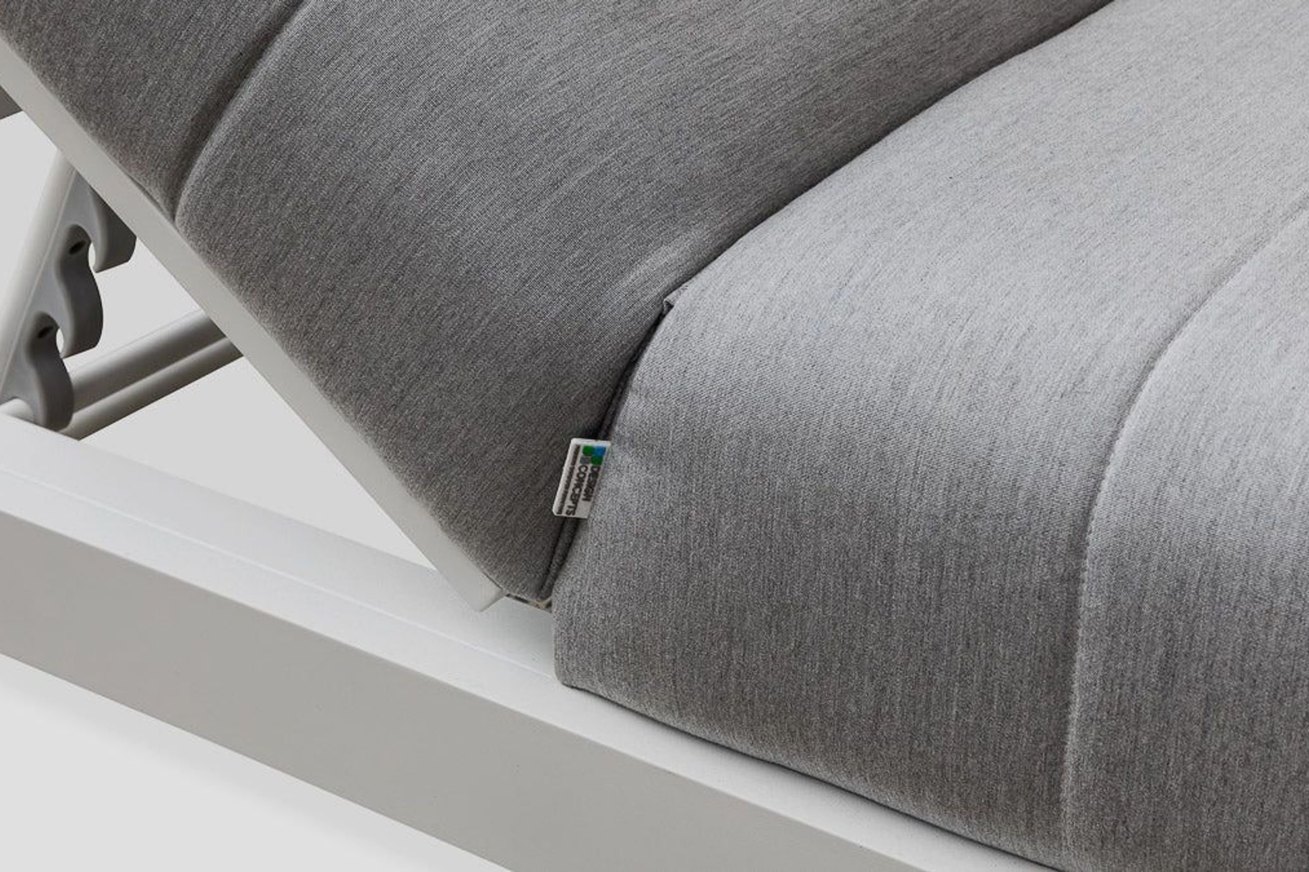 Piha Double Lounger - White