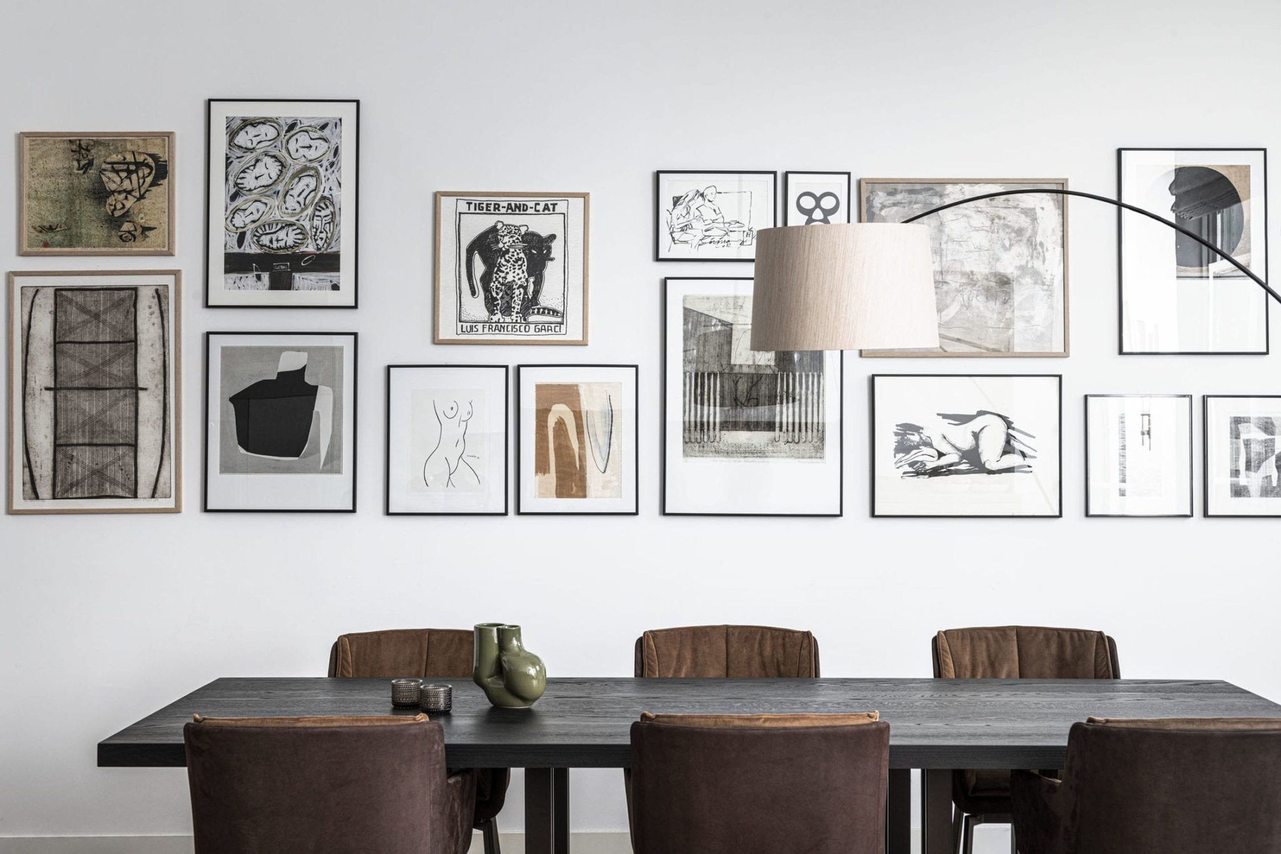 T2 DiningTable