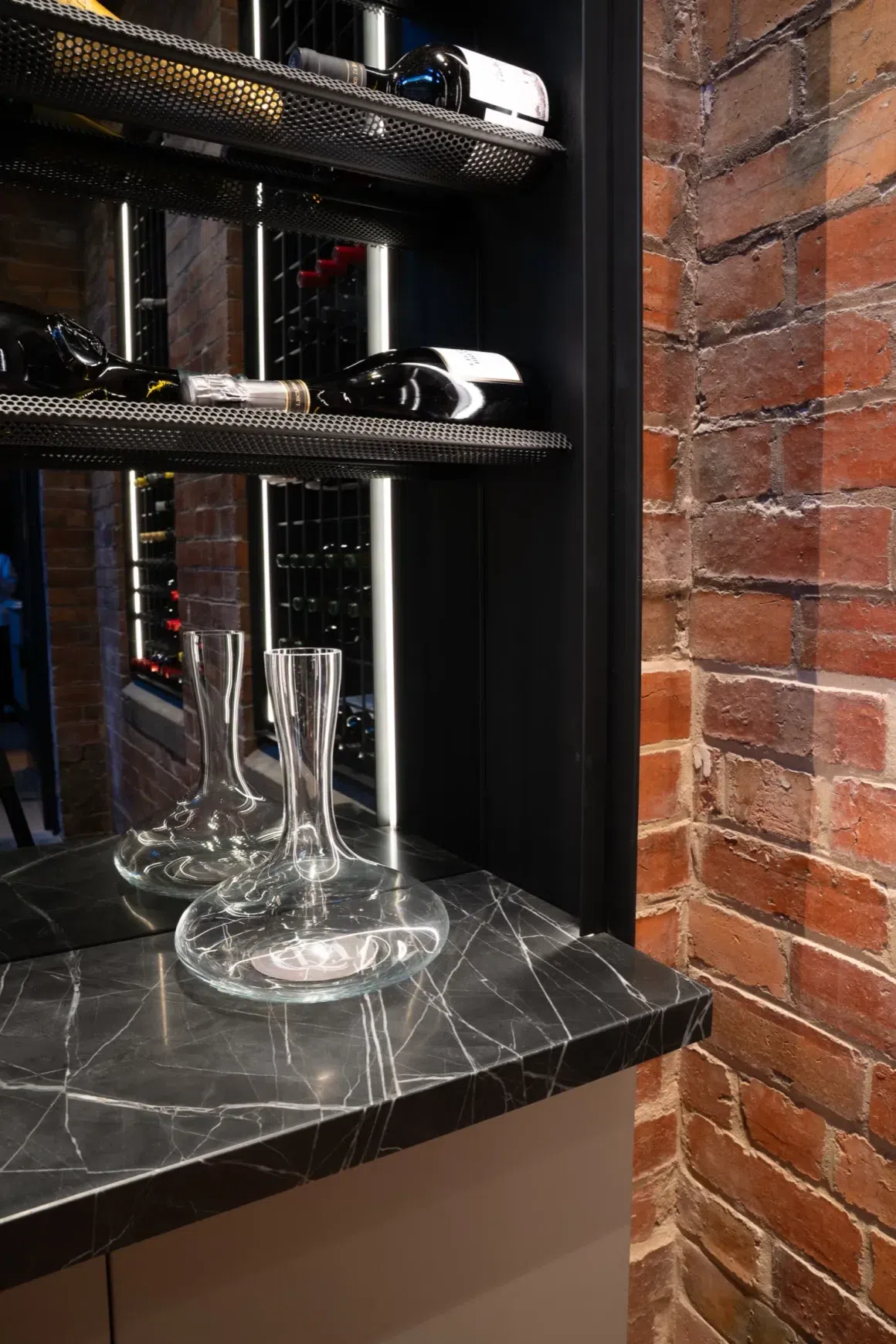 Marquina Quartzite Benchtop
