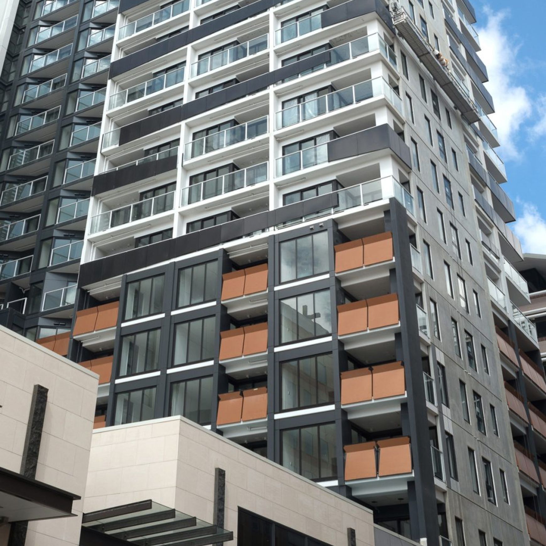 Skyrail A Solid Post with Sheet I Aluminium Balustrade