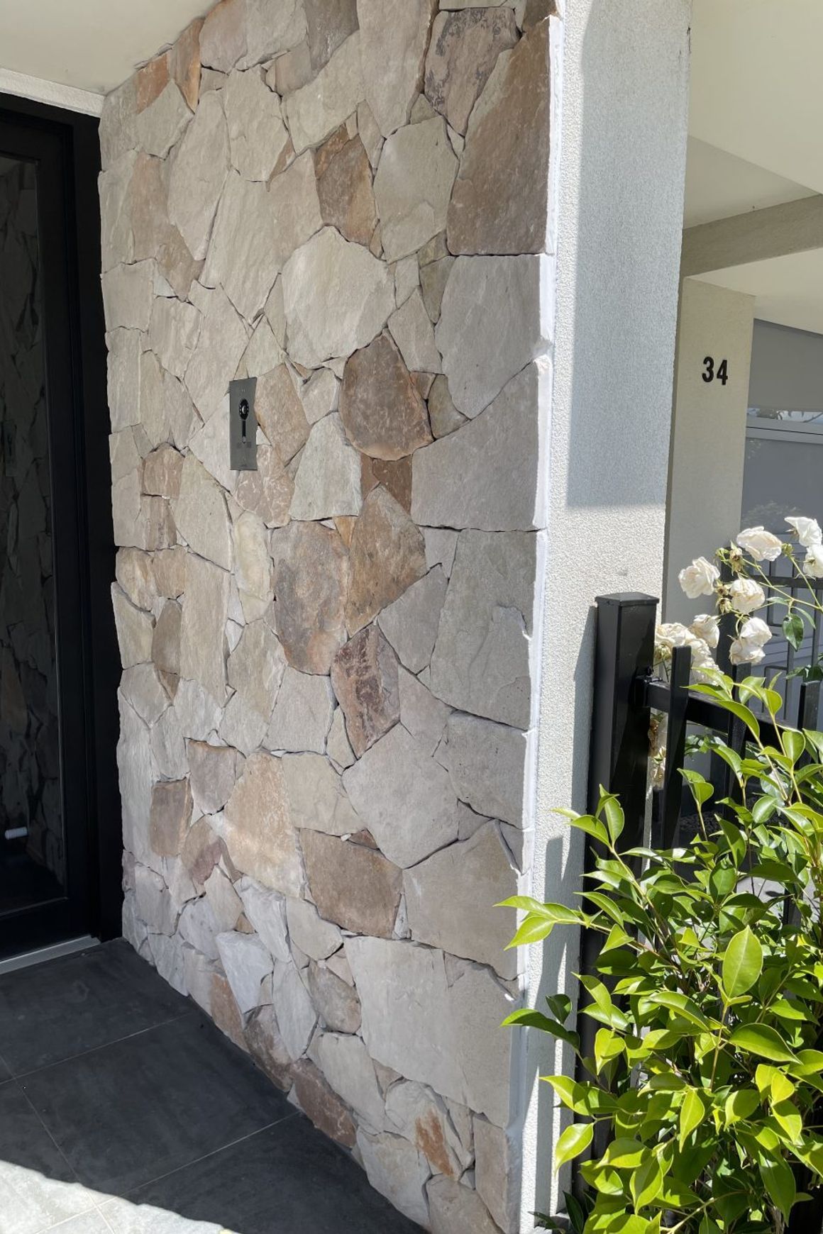 Santa Cruz Stone Wall Cladding