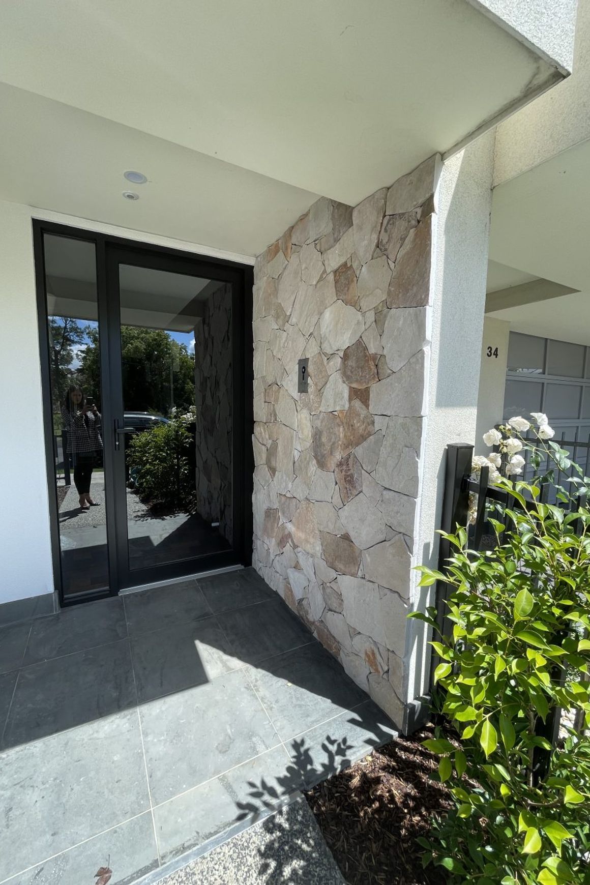 Santa Cruz Stone Wall Cladding