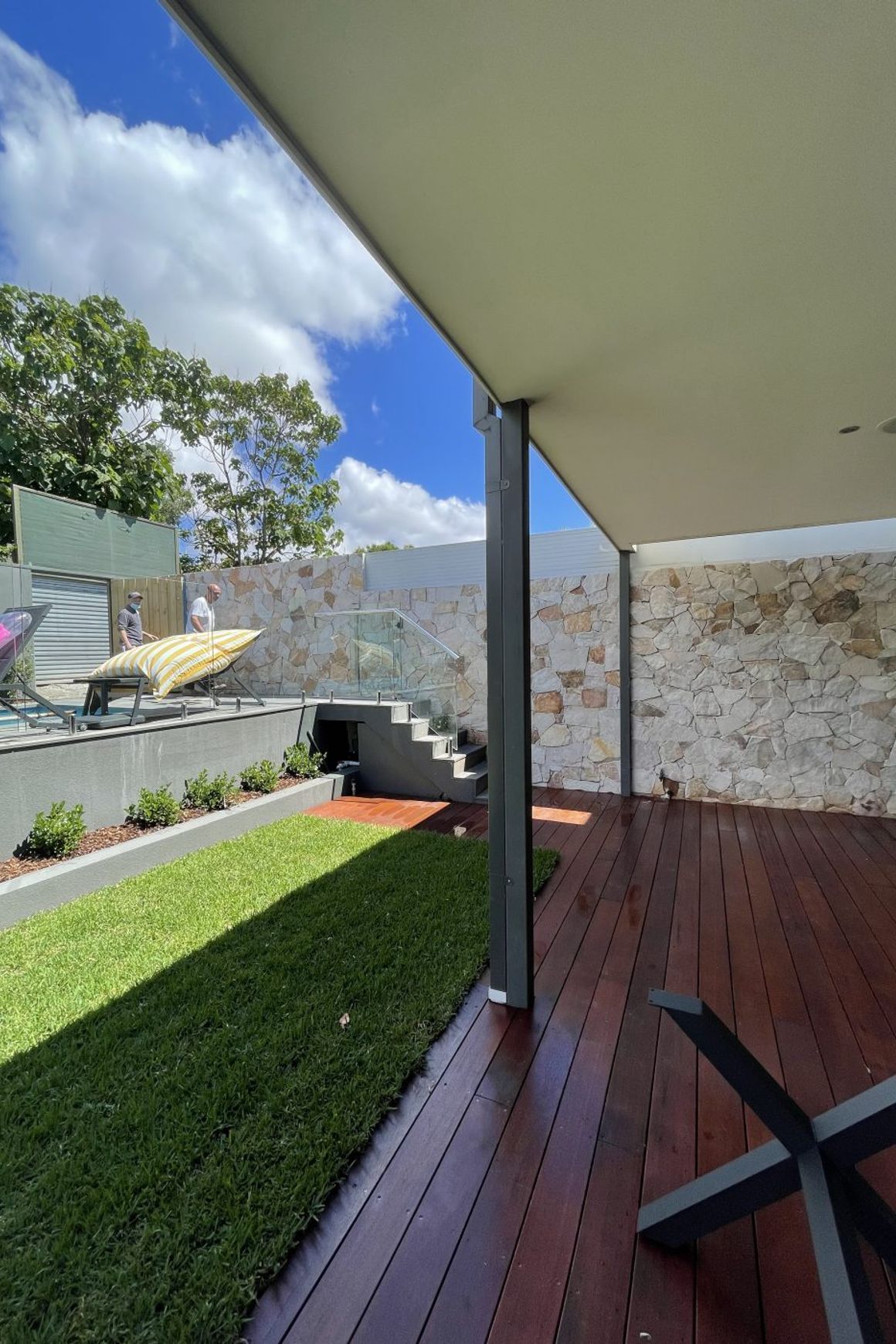 Santa Cruz Stone Wall Cladding