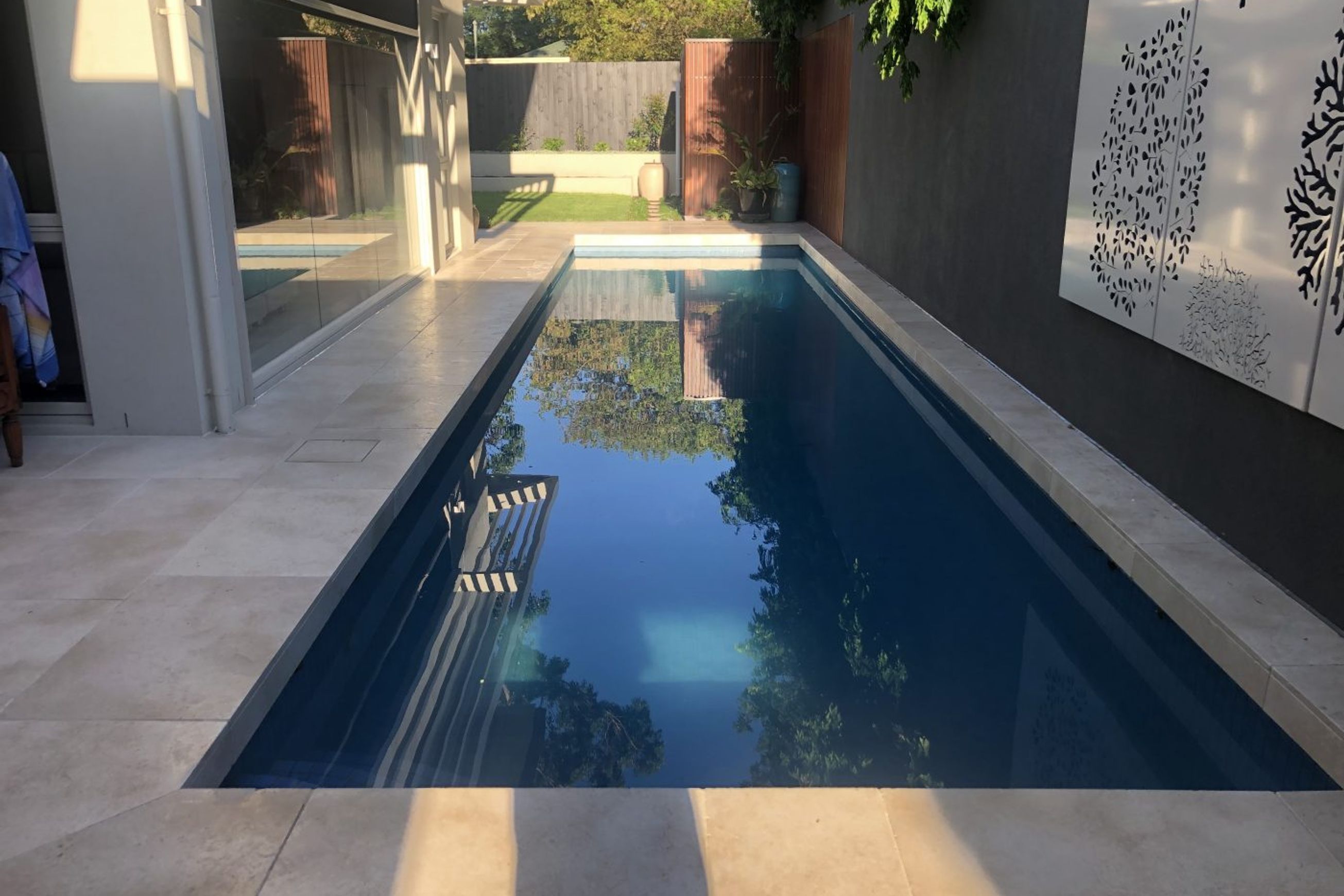 Savana Light Brushed Limestone Pool Coping