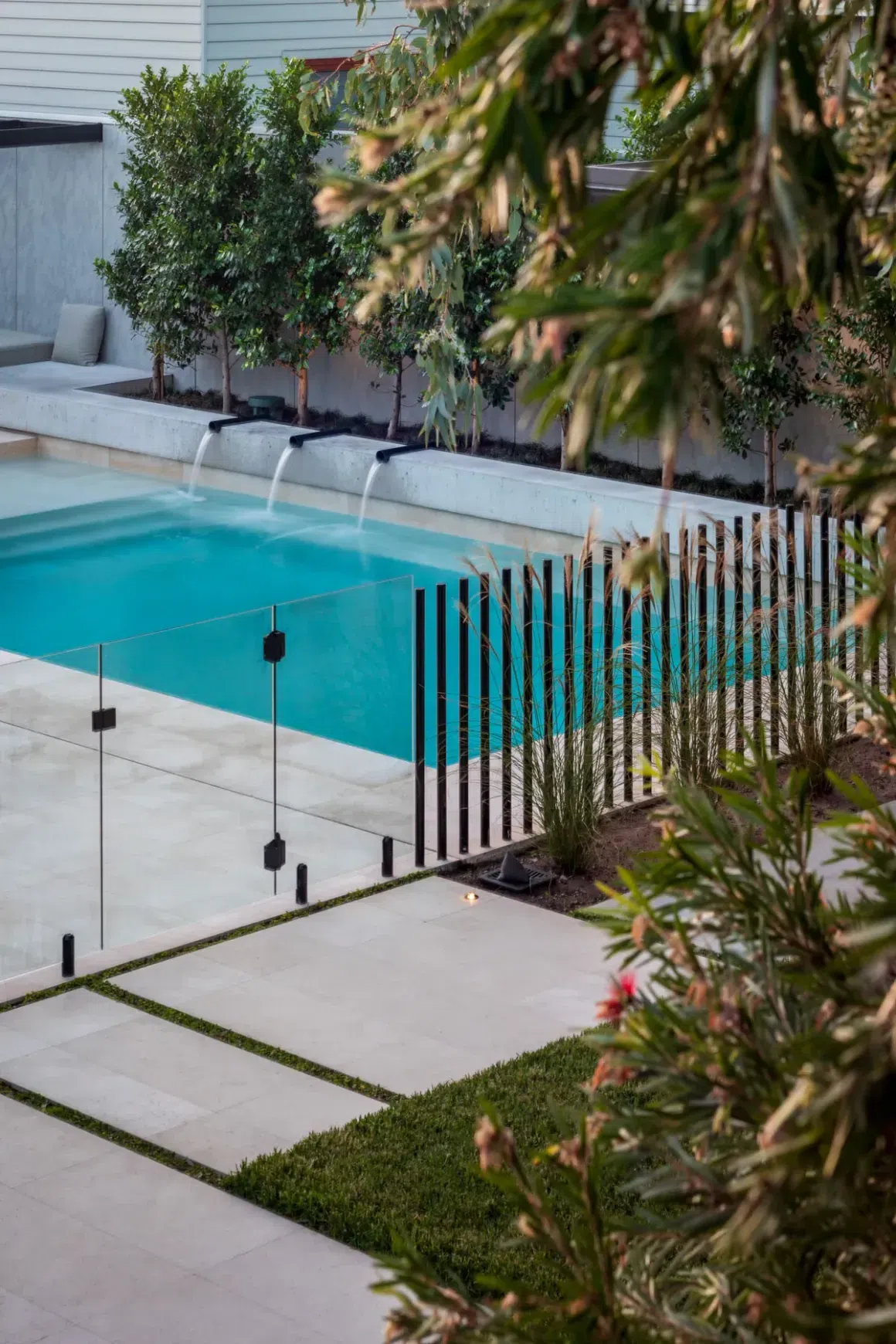 Savana Light Brushed Limestone Pool Coping