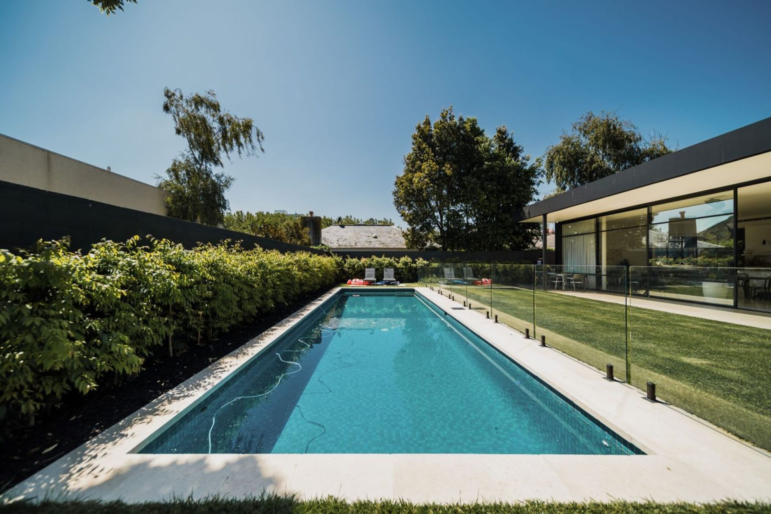 Sinai Pearl Brushed Limestone Pool Coping