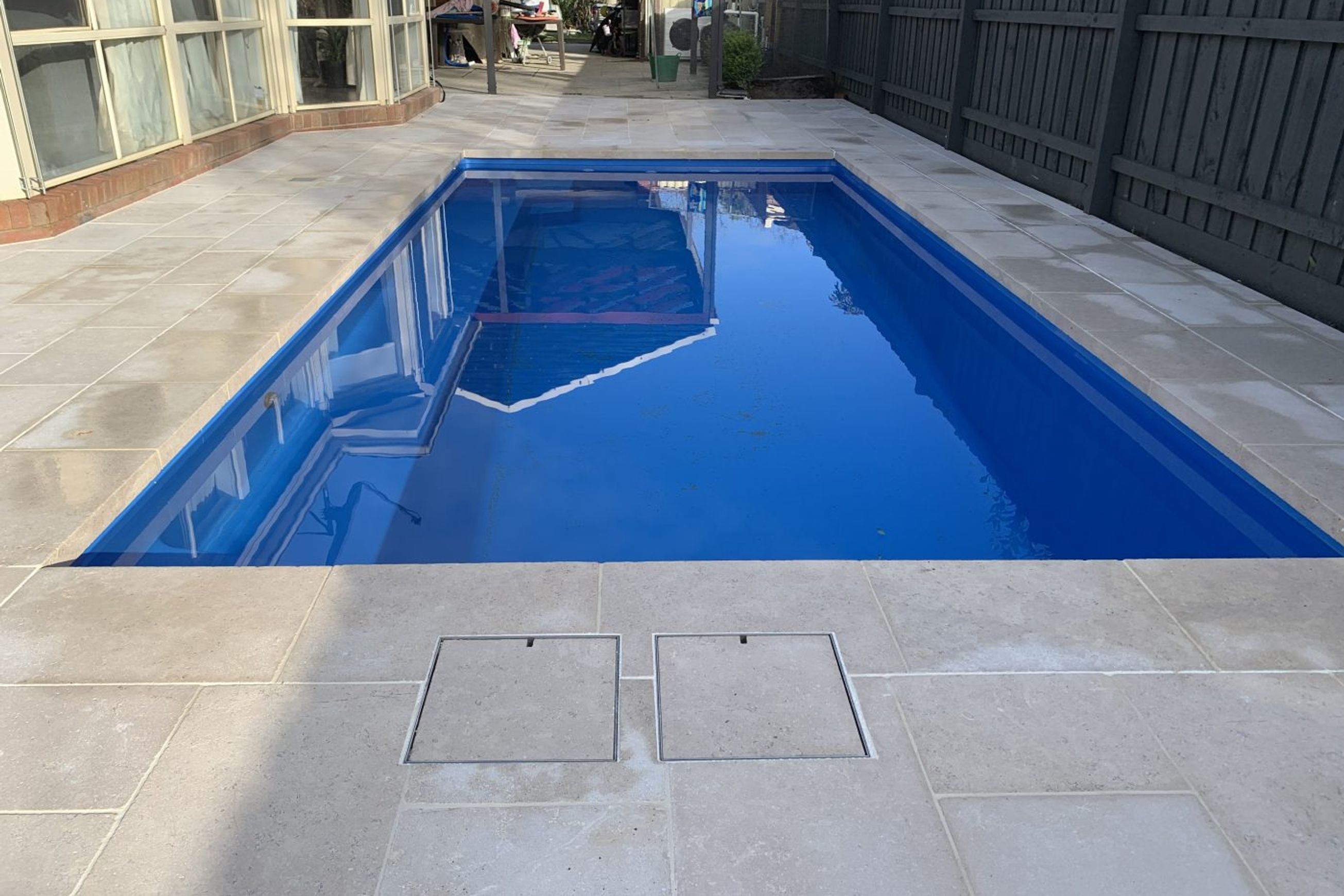 Sinai Pearl Sandblasted Limestone Pool Coping
