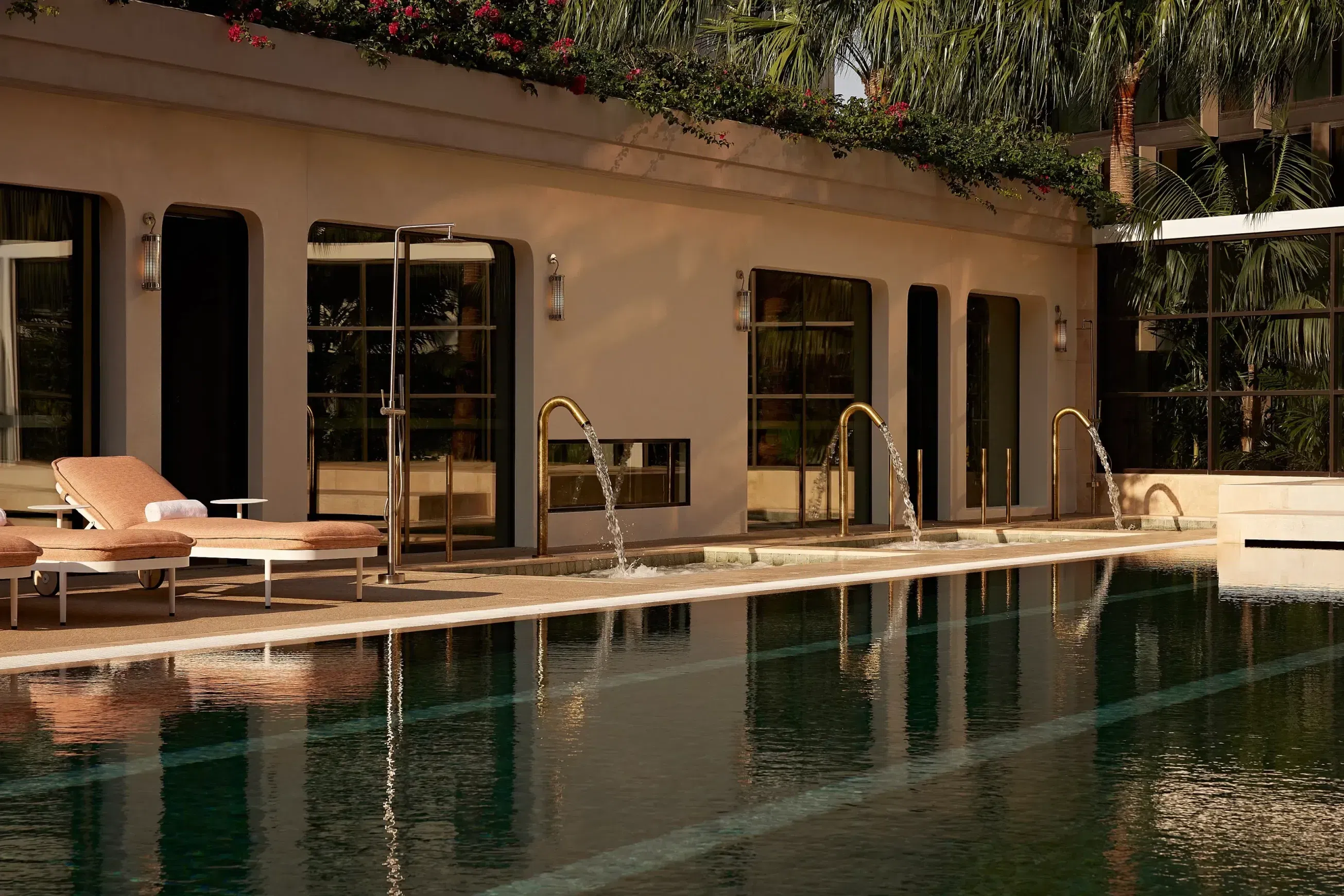 Green Sukabumi Bali Stone Pool Mosaics