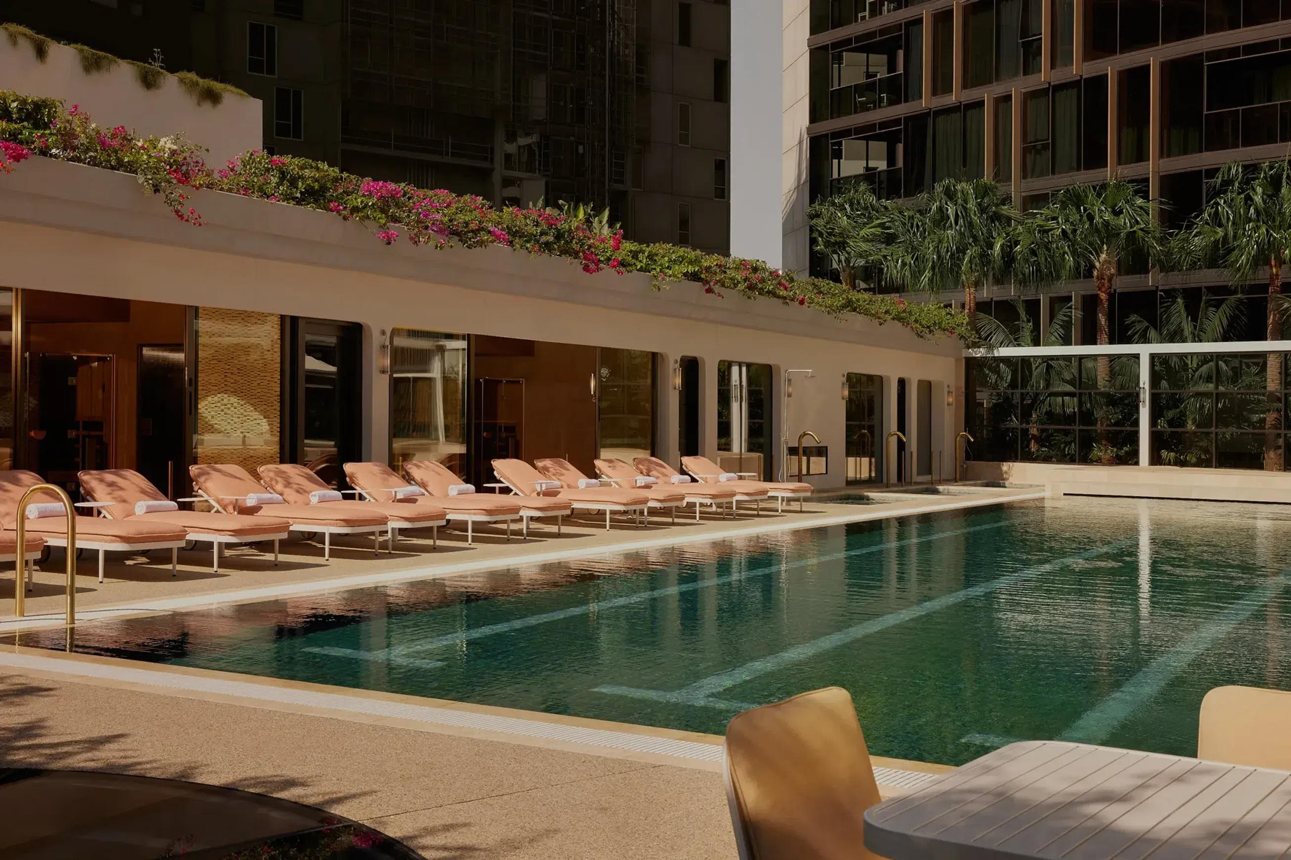 Green Sukabumi Bali Stone Pool Mosaics