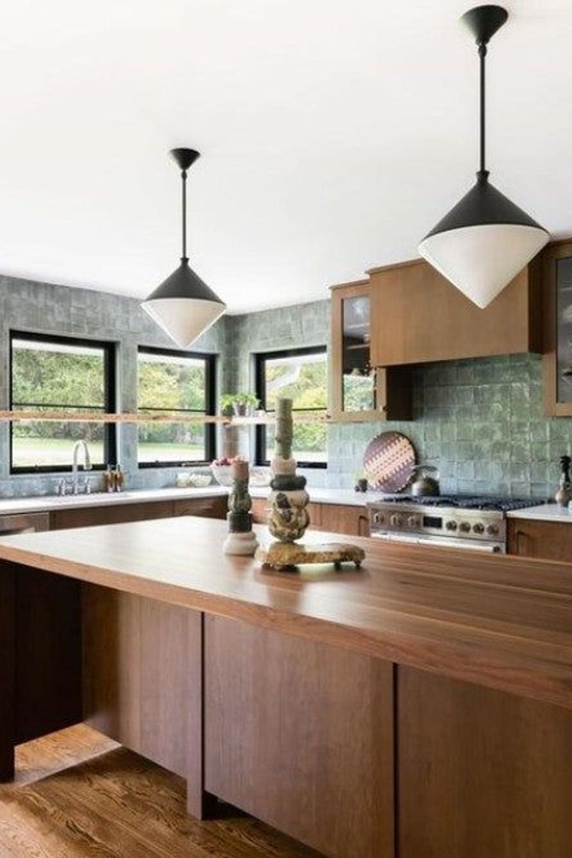 Visual Comfort Aerin Sarnen Large Pendant