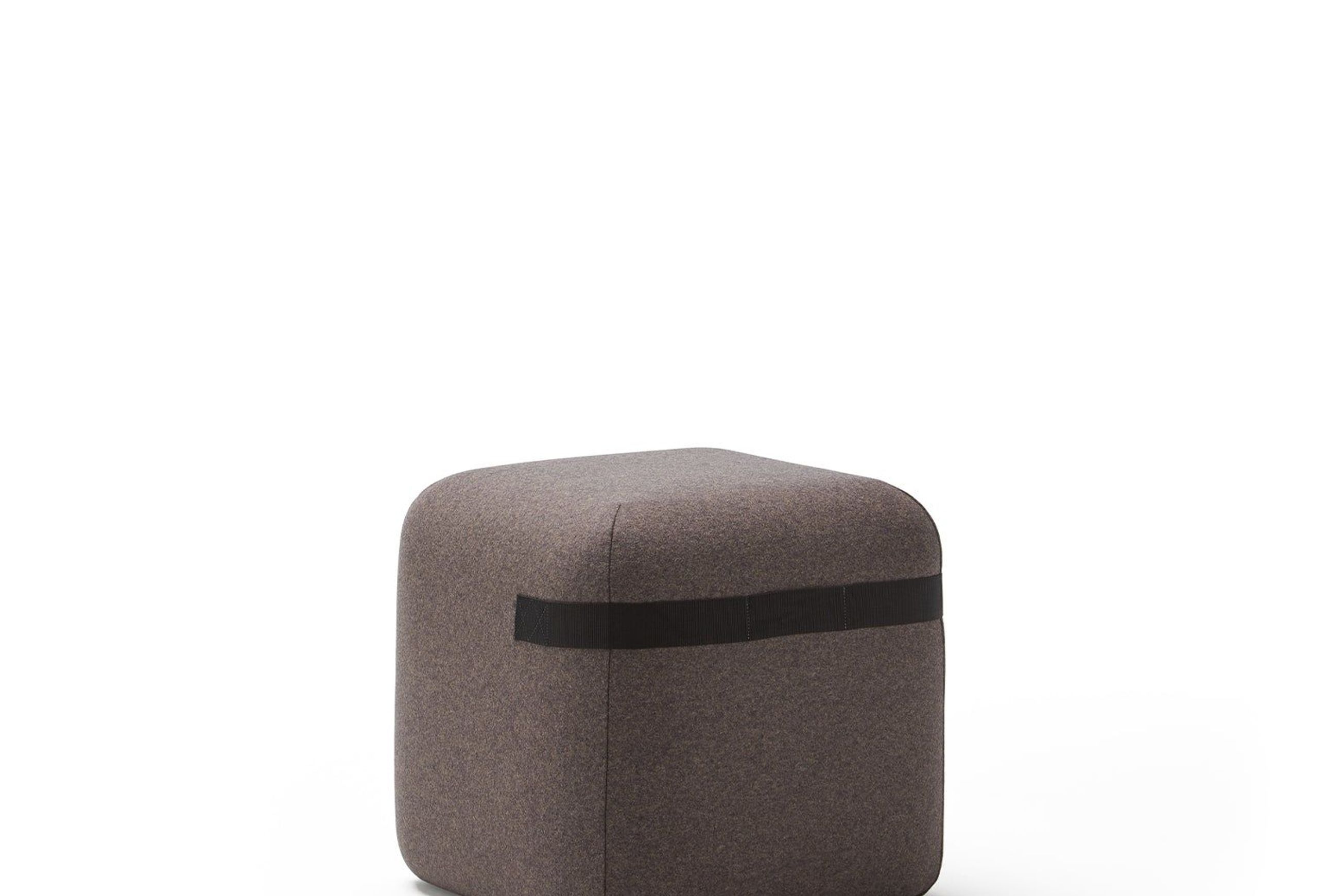 Season Pouf