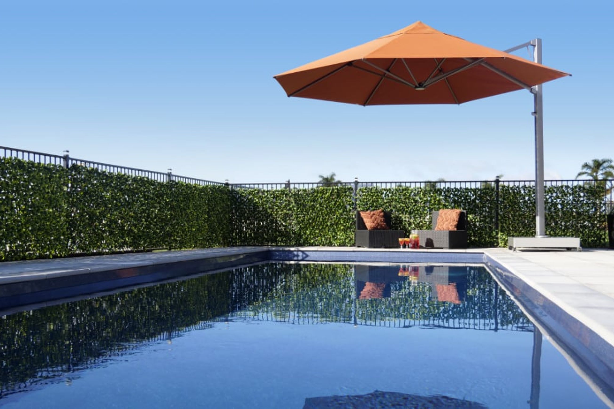 Shadowspec Serenity Rotating Cantilever Umbrella