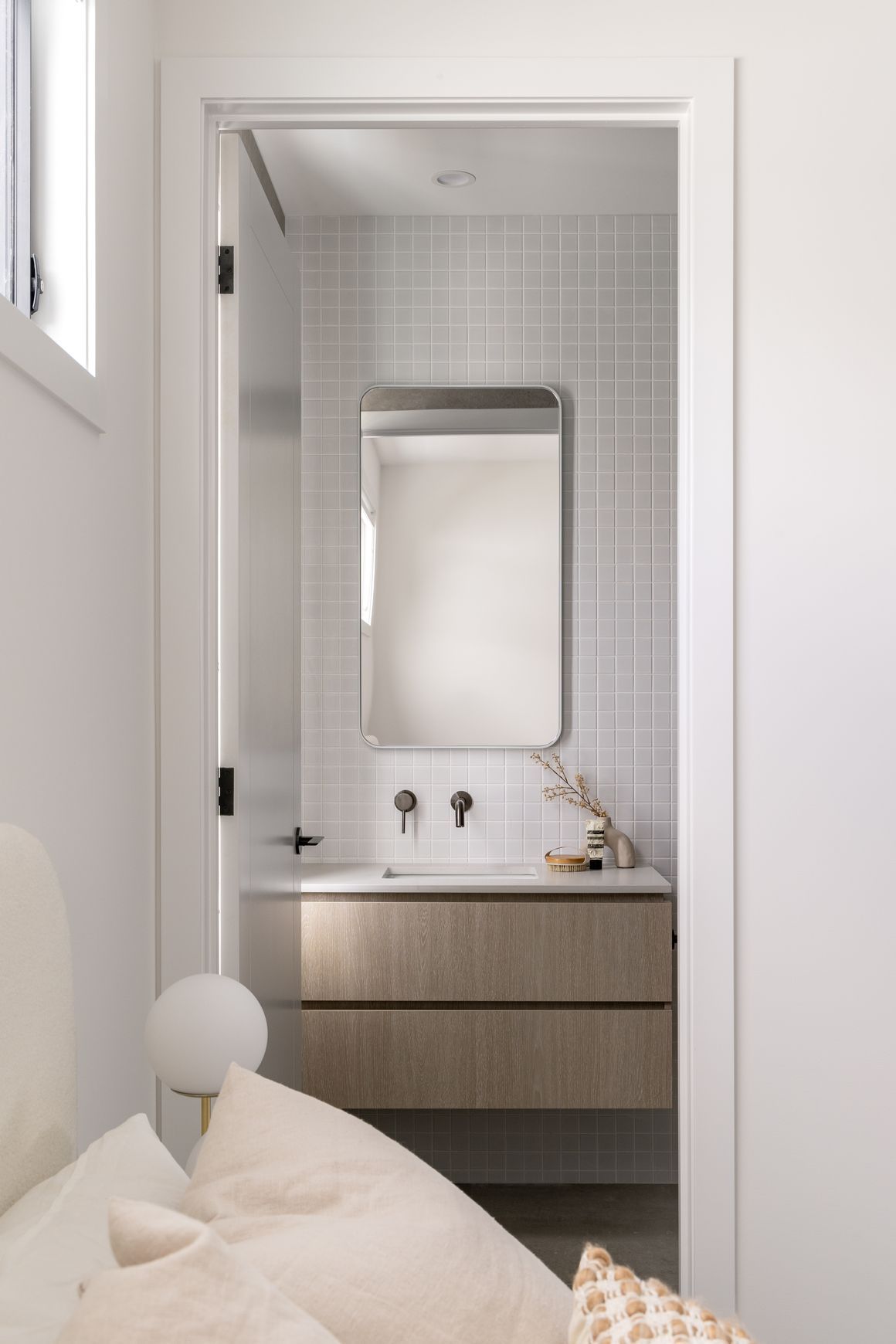Elysian Minimal Mixer & Spout Set - Brushed Gunmetal