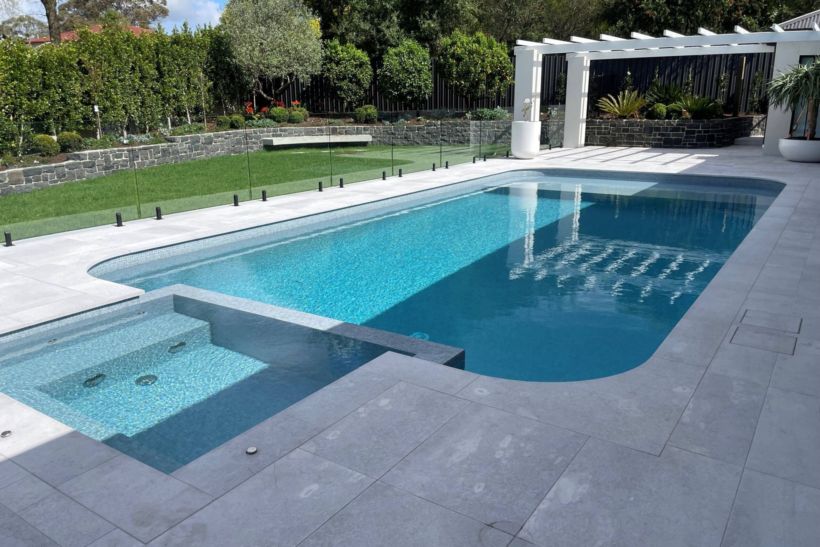 Tallin Grey Limestone Tiles