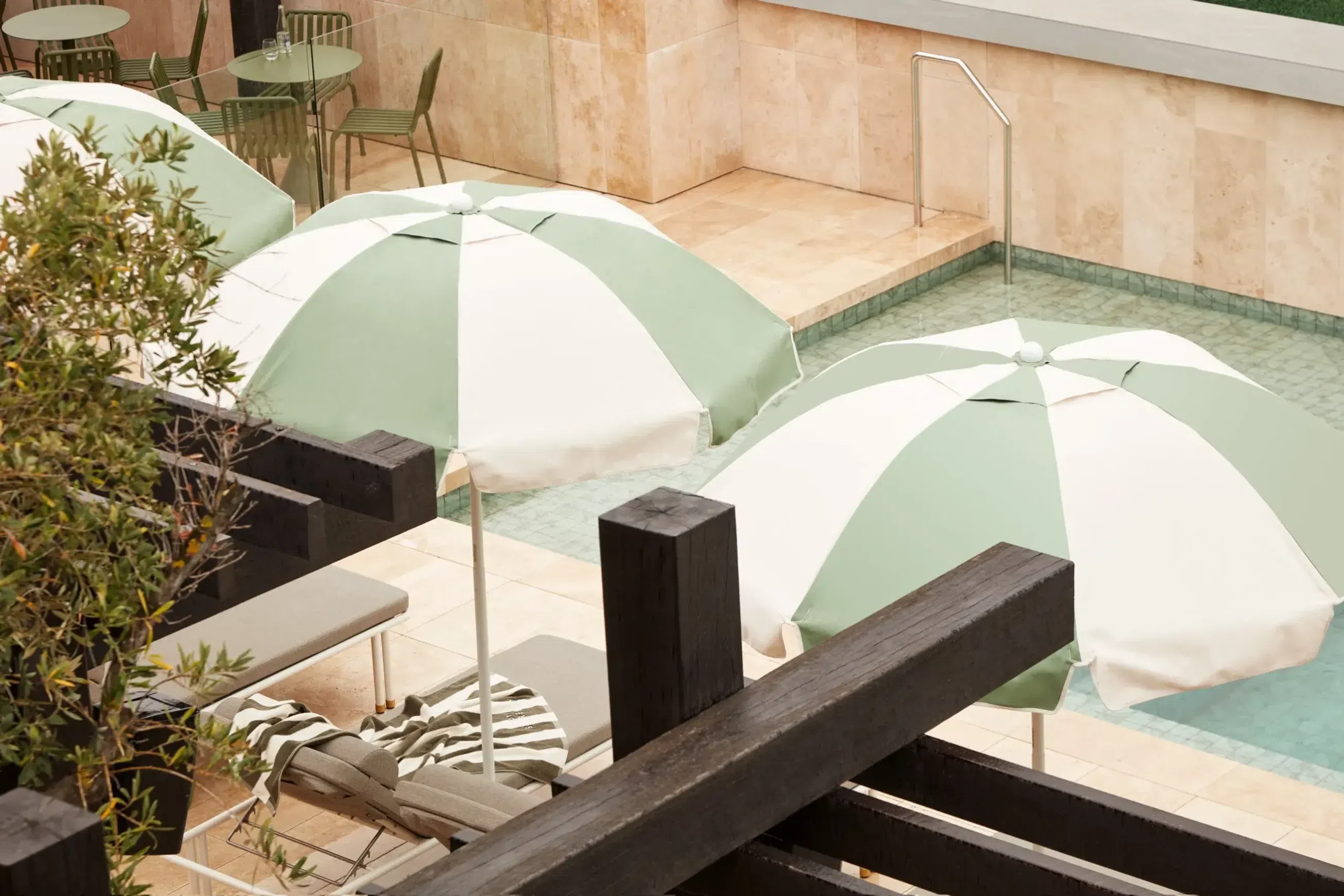 Tuscan Travertine Pool Coping