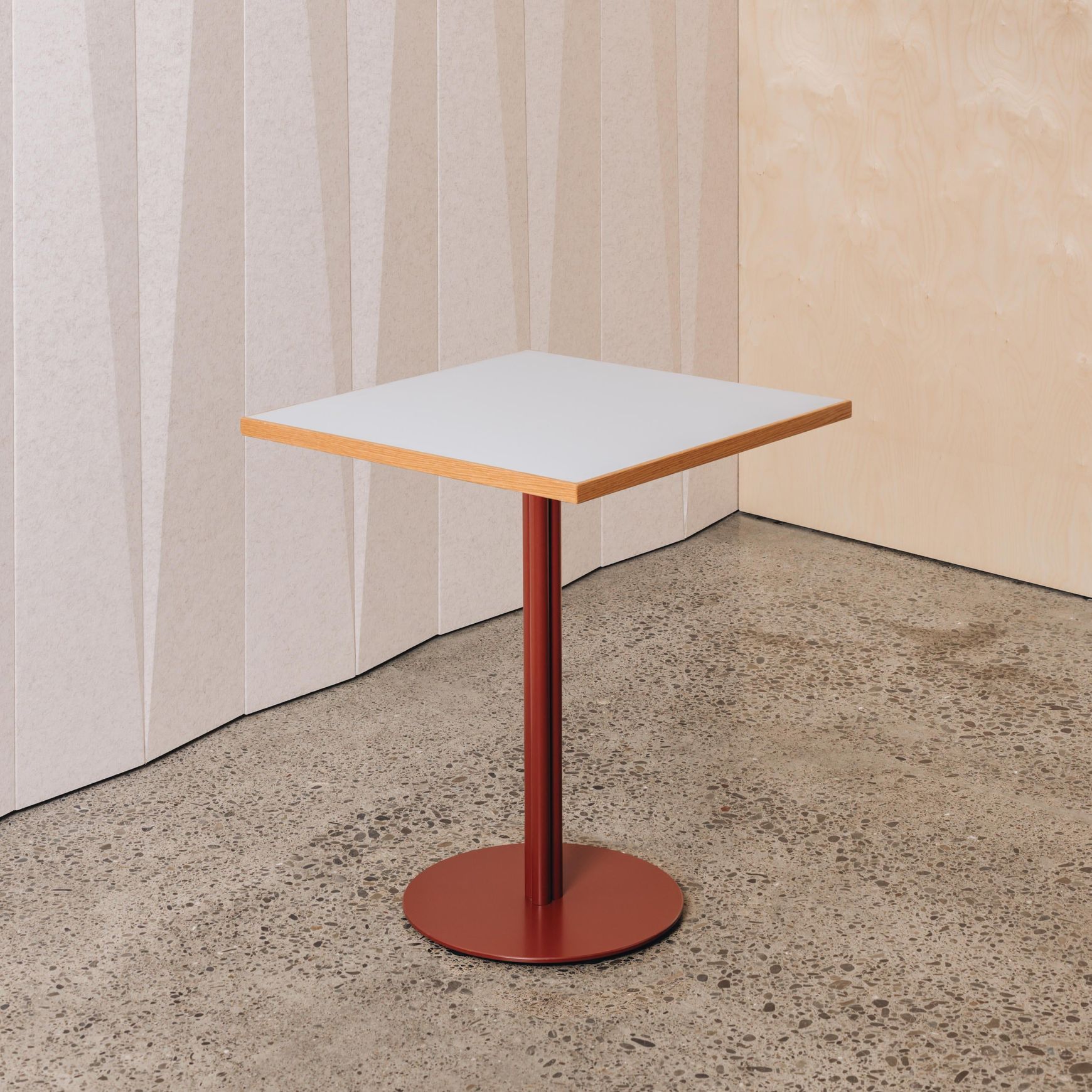 Bouquet 03 Cafe Table Pedestal Base